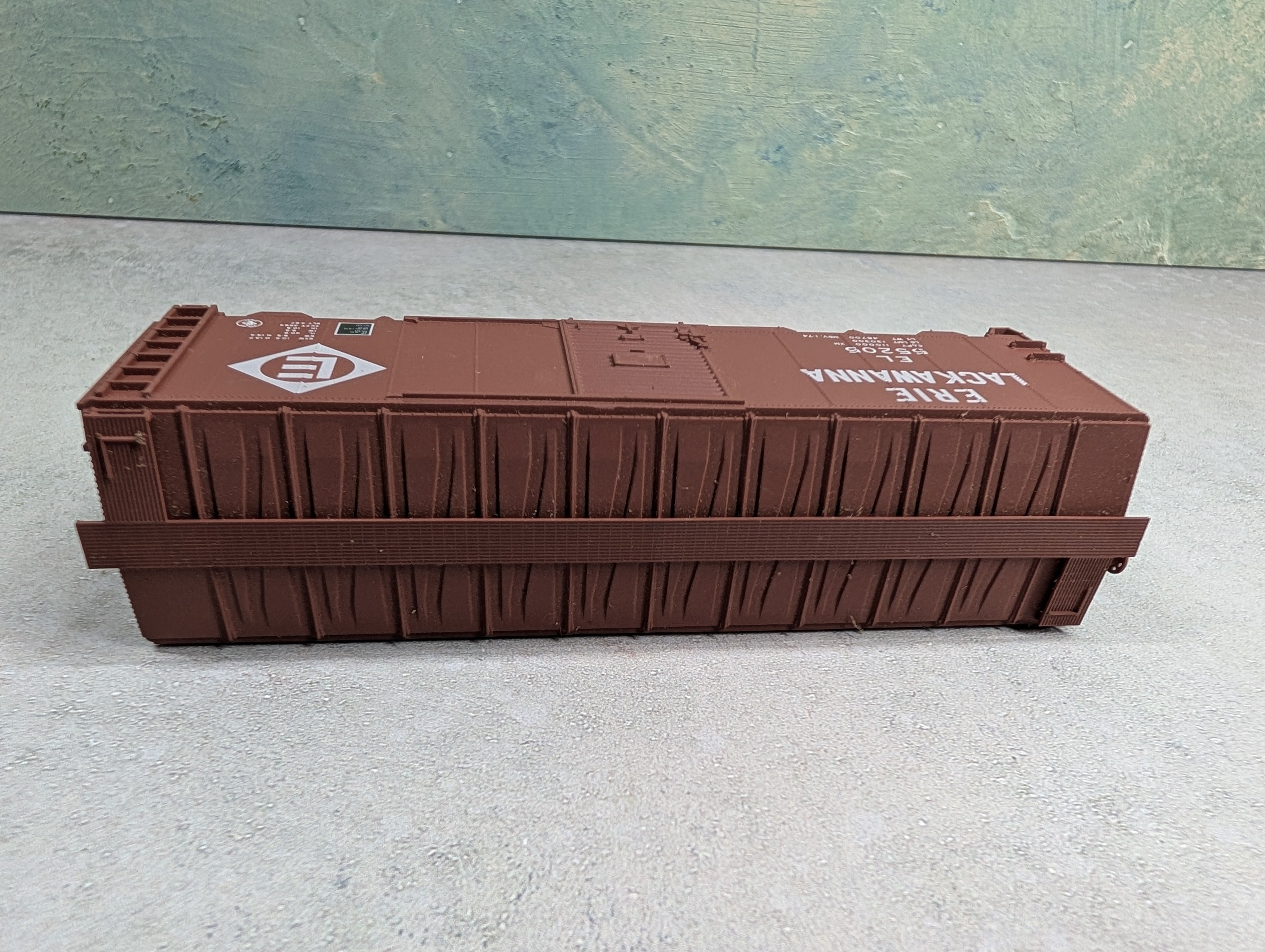 USED Accurail HO Scale 40' Box Car Erie Lackawanna EL #55205