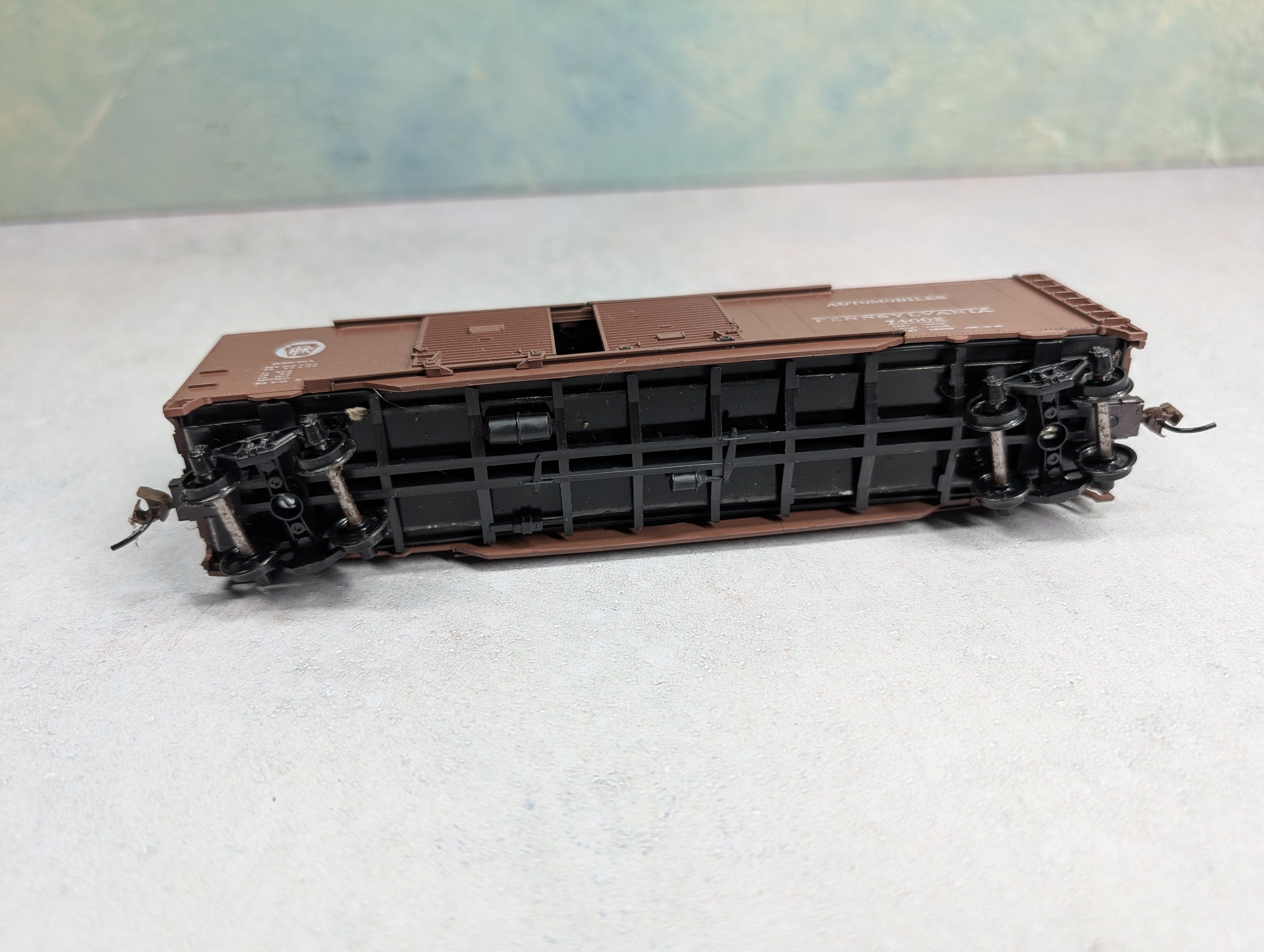 USED Athearn HO Scale 50' DD Box Car Pennsylvania #74002