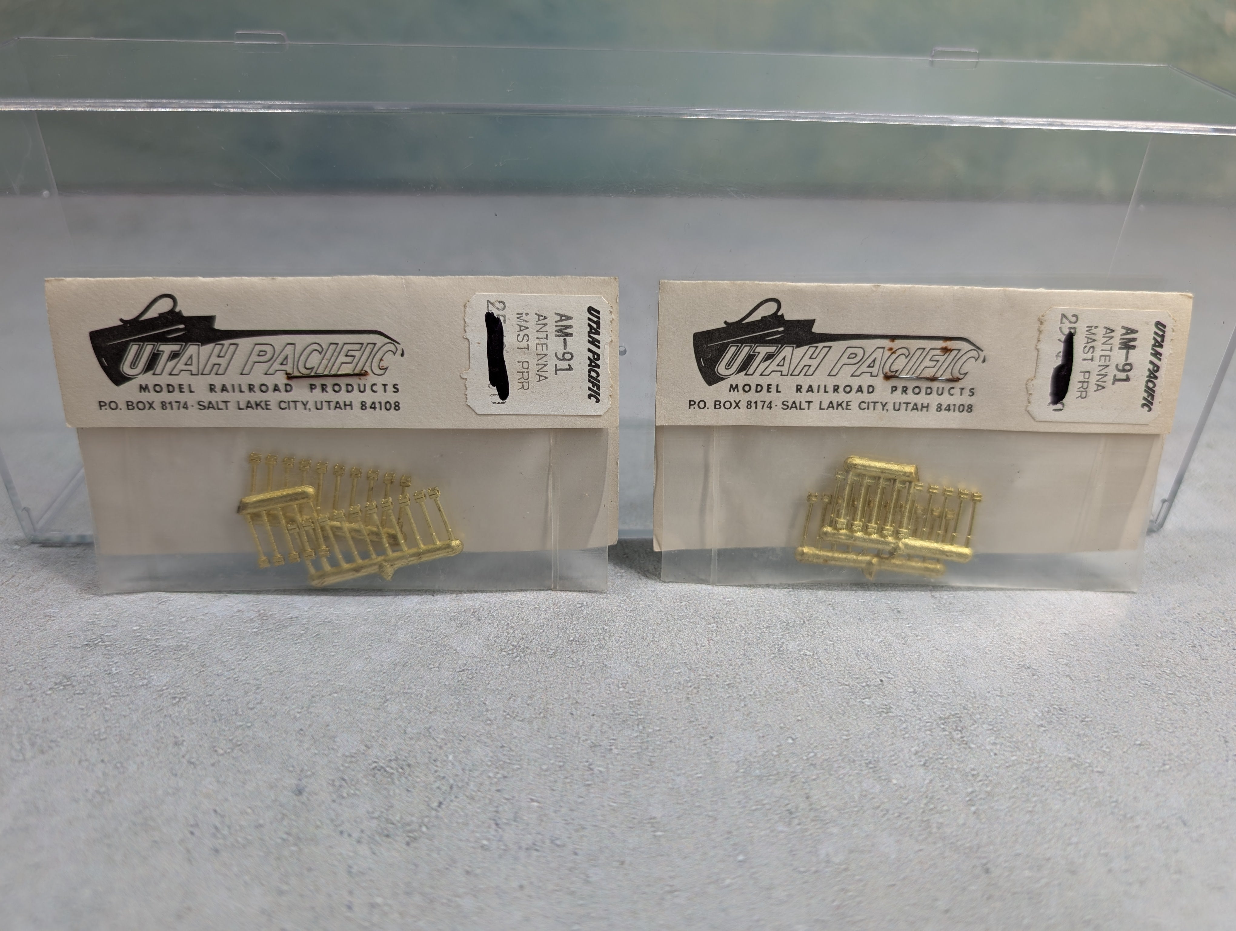 Utah Pacific #AM-91 HO Scale Antenna MAST for PRR, Brass Detail Parts (50 pcs)