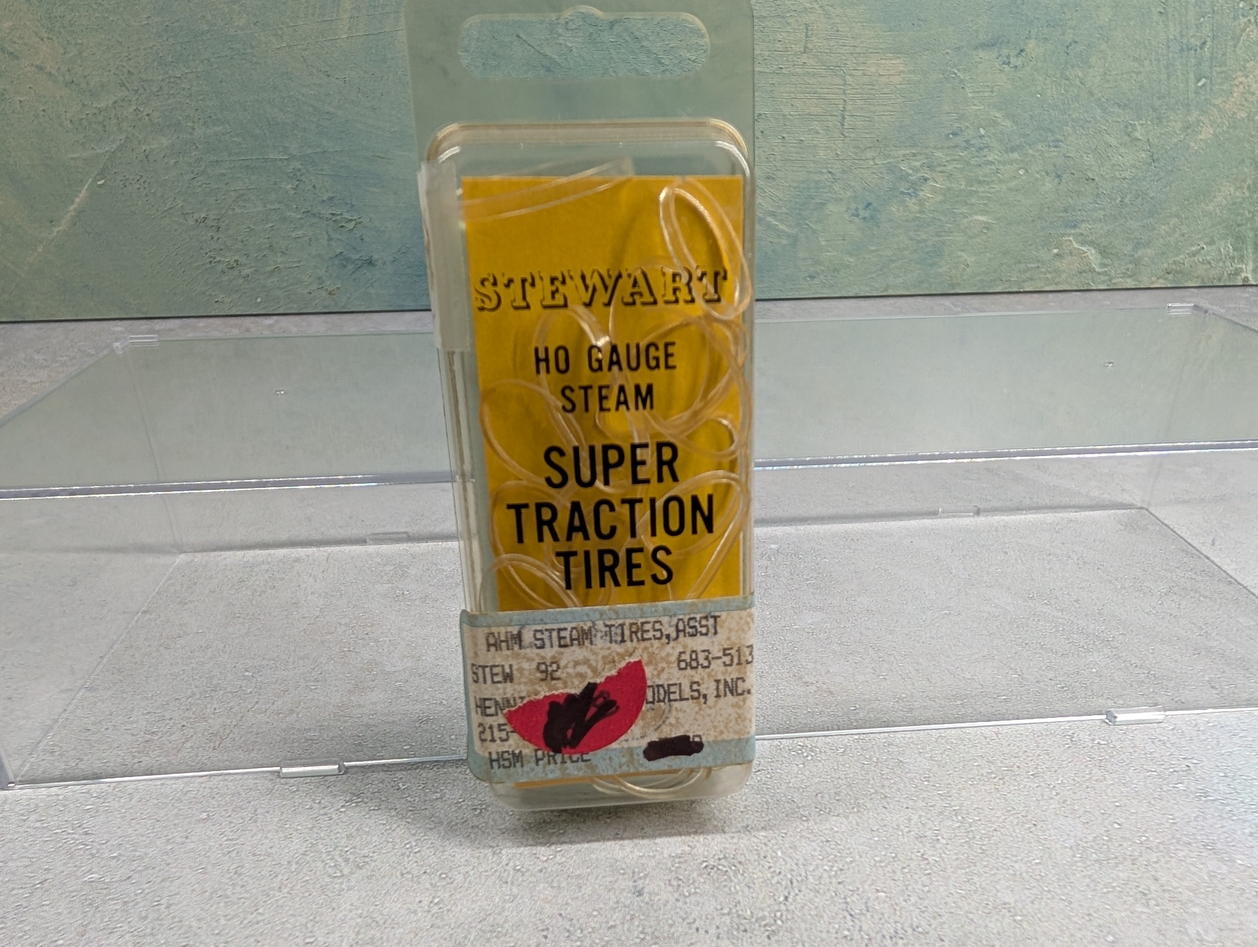 Stewart 513 HO Scale Steam Super Traction Tires (16 pcs)