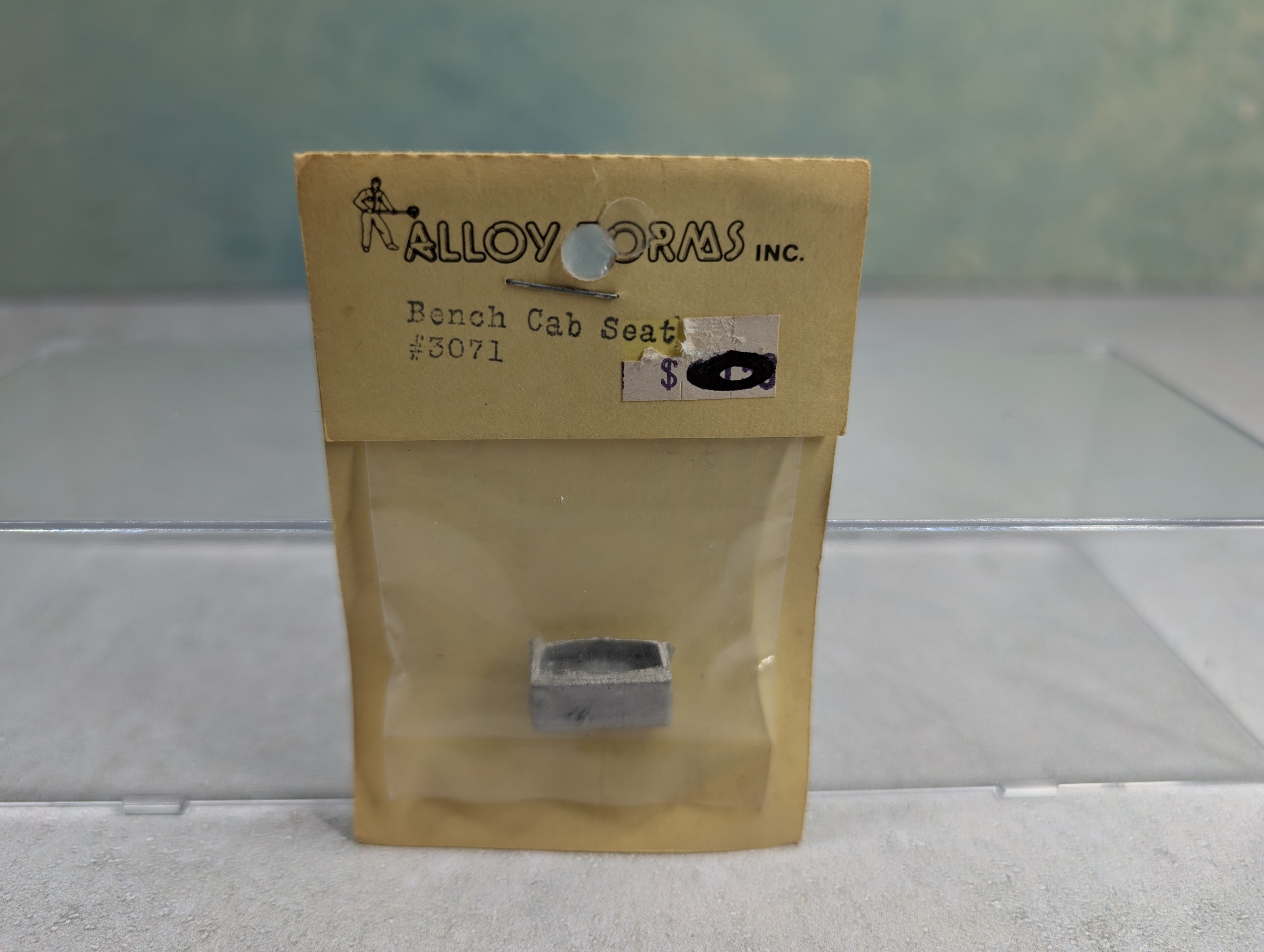 Alloy Forms 3071 HO Scale Bench Cab Seat, Metal Detail Parts (1 pc)