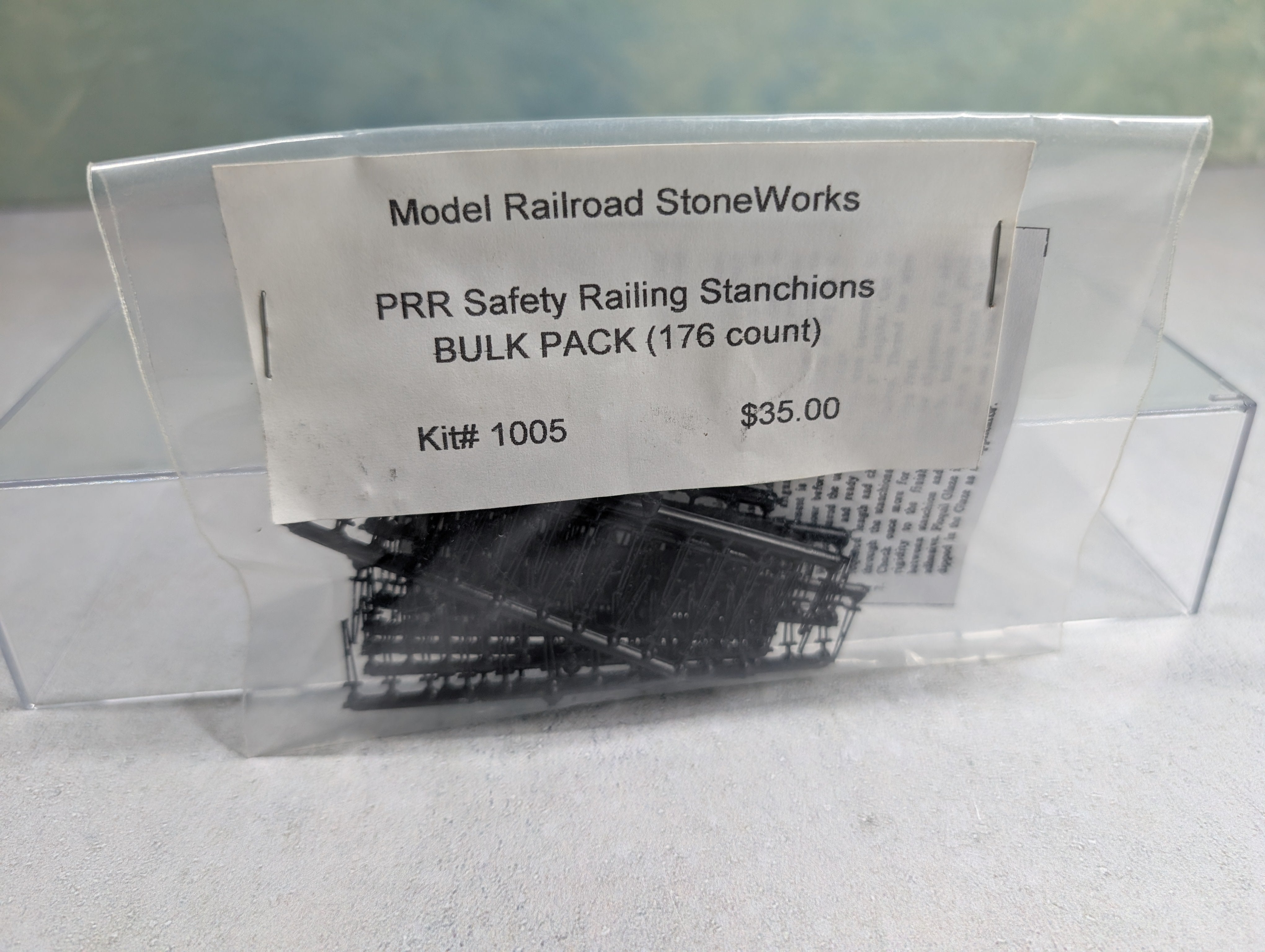 Model Railroad StoneWorks 1005 HO Scale PRR Safety Railing Stanchions Bulk Pack (176 pcs)