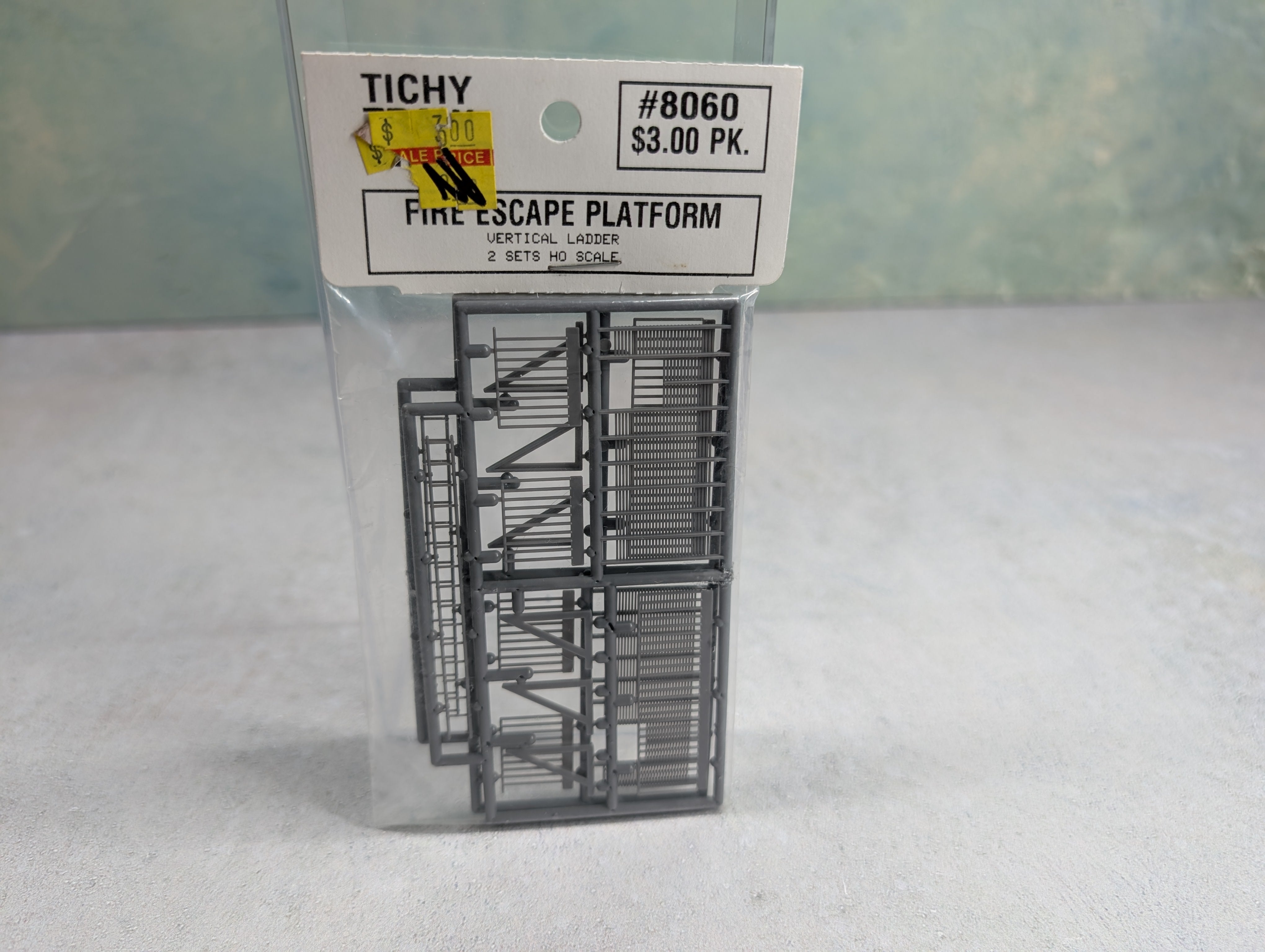 Tichy Train Group 8060 HO Scale Fire Escape Platform