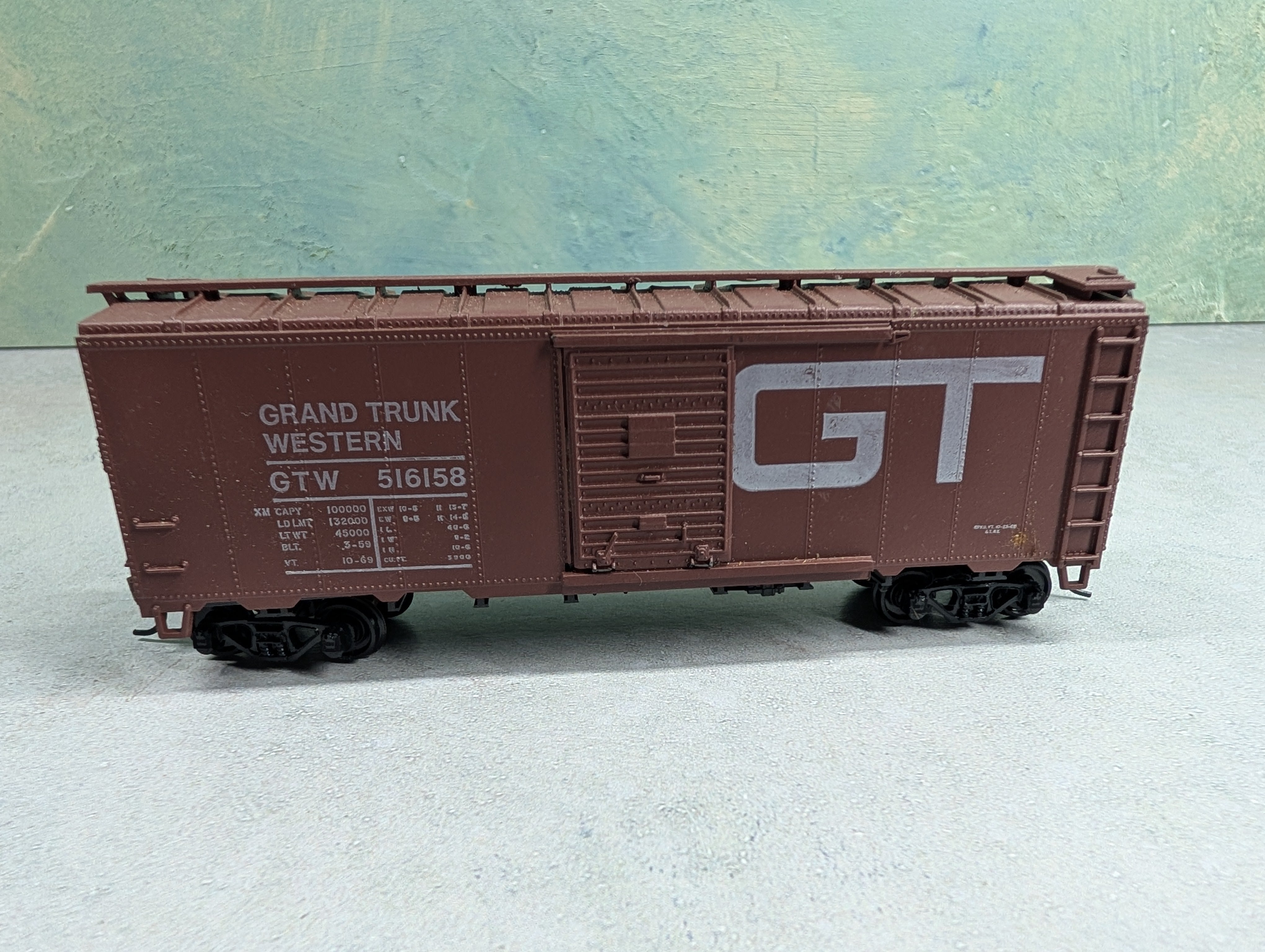 USED Athearn HO Scale 40' Box Car Grand Trunk Western GTW #516158