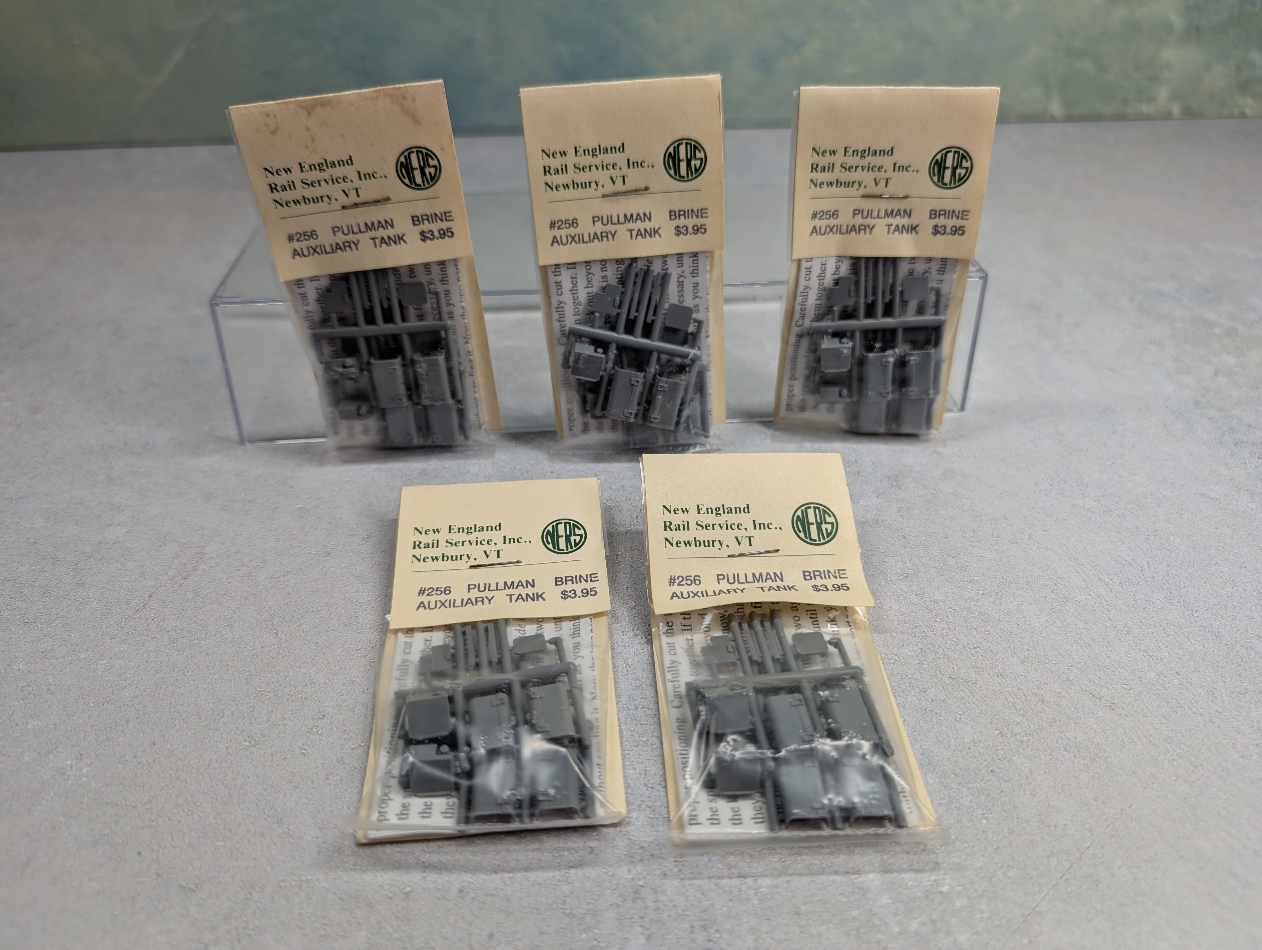 New England Rail Service 256 HO Scale Pullman Brine Auxiliary Tank Detail Parts (5 pcs)