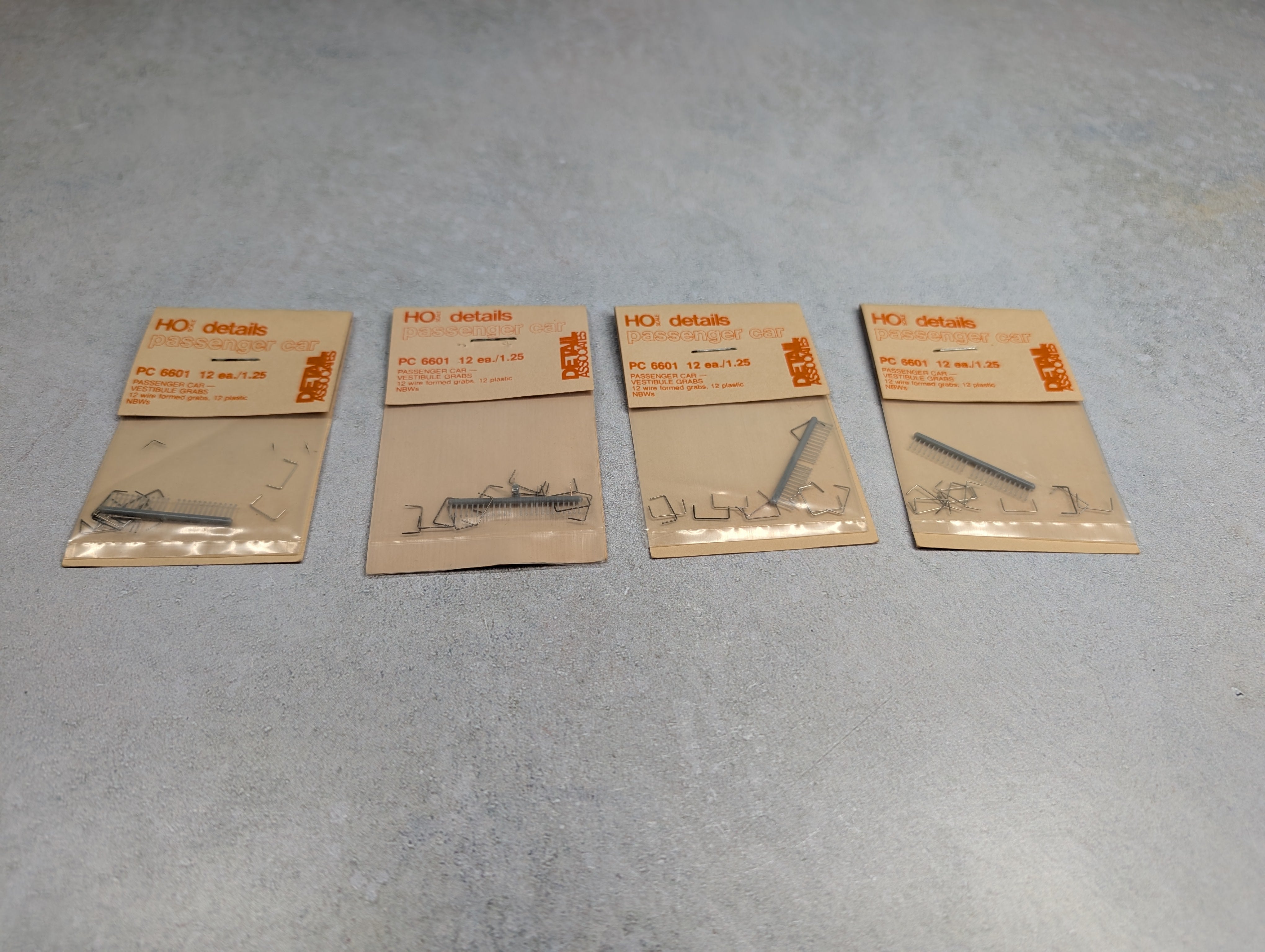 Details Associates 6601 HO Scale Lot of Passenger Car Vestibule Grabs, Detail Parts (4 pcs)