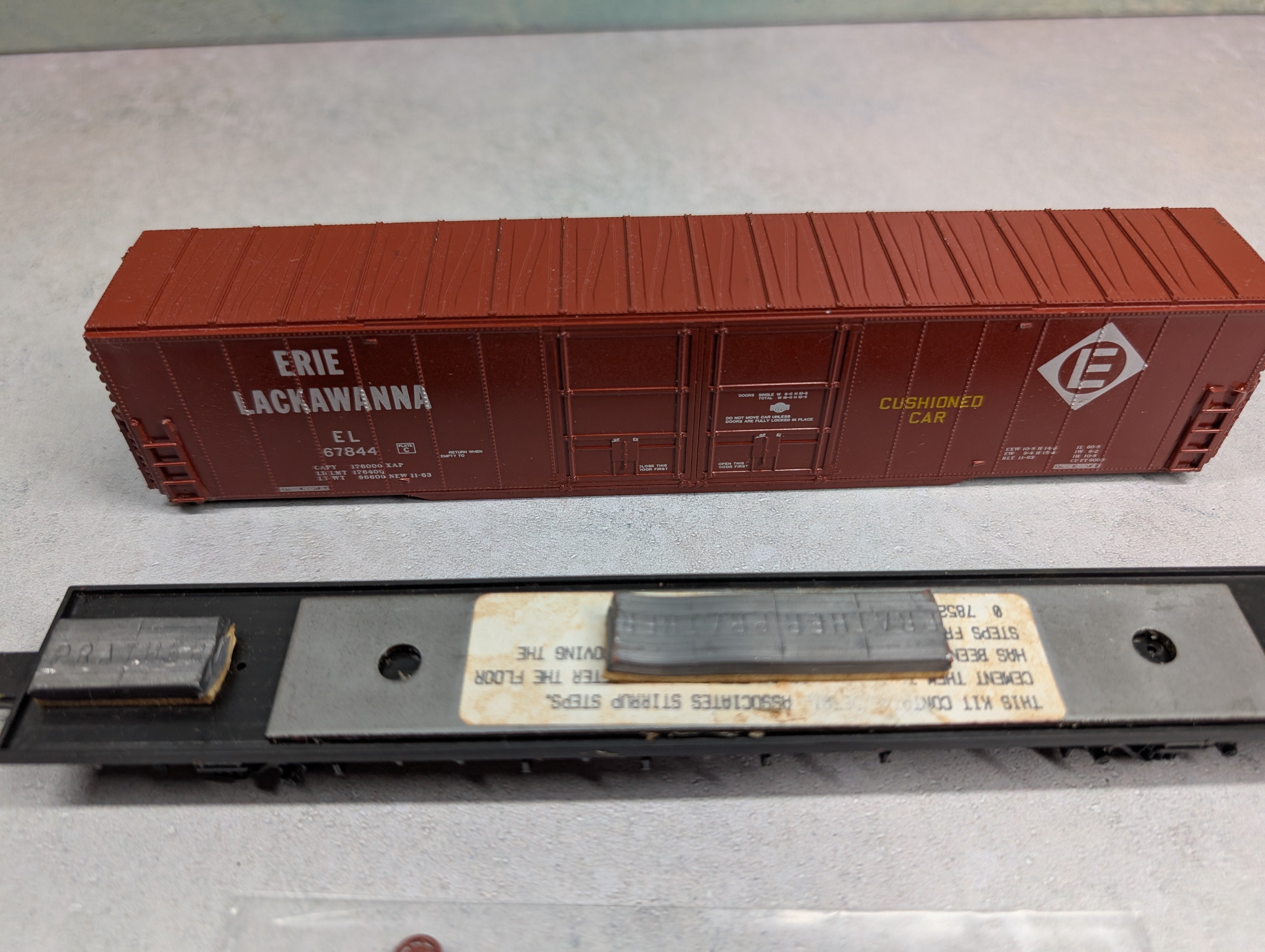 USED HO Scale 60' Box Car Erie Lackawanna EL #67844