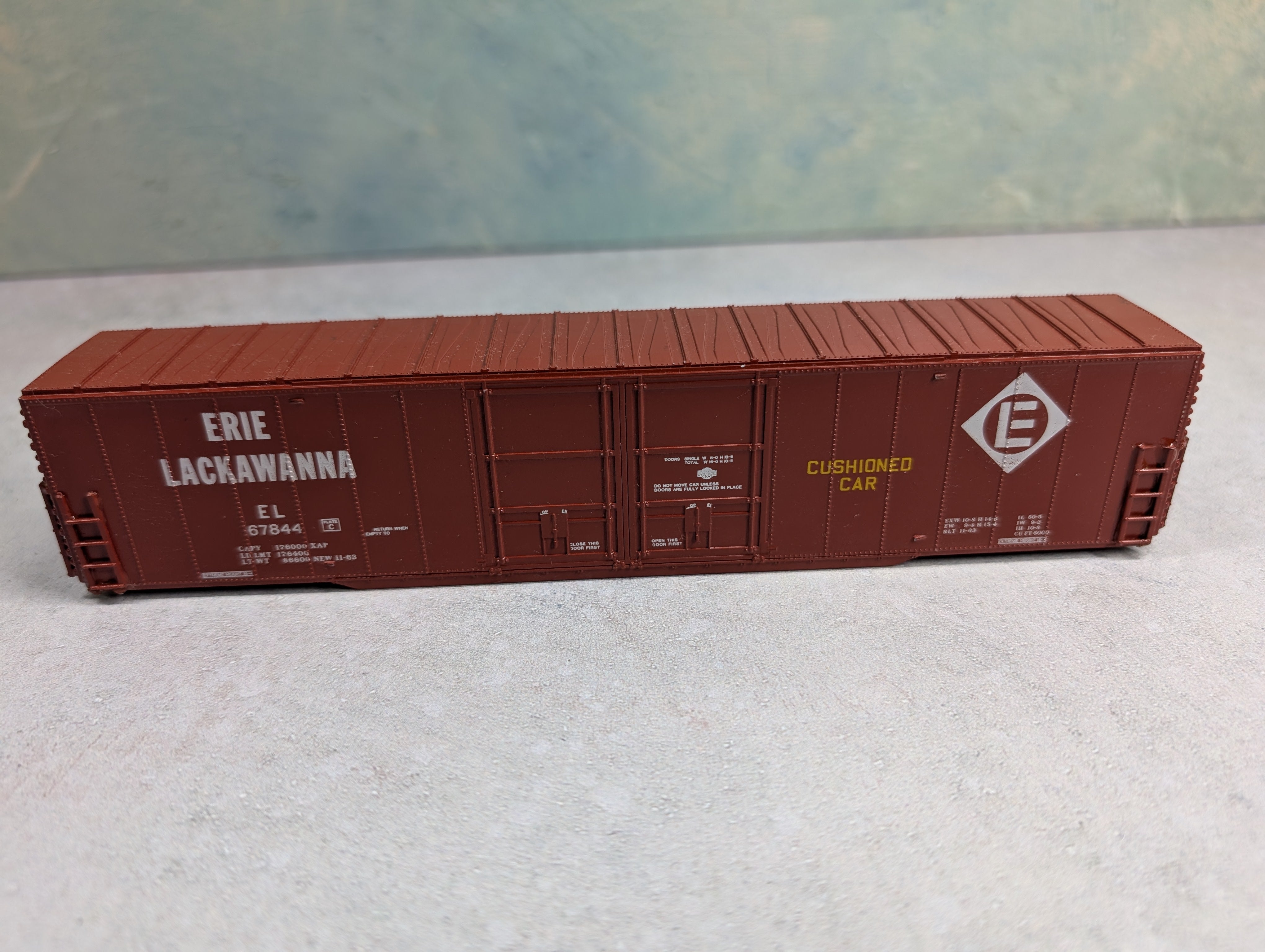 USED HO Scale 60' Box Car Erie Lackawanna EL #67844
