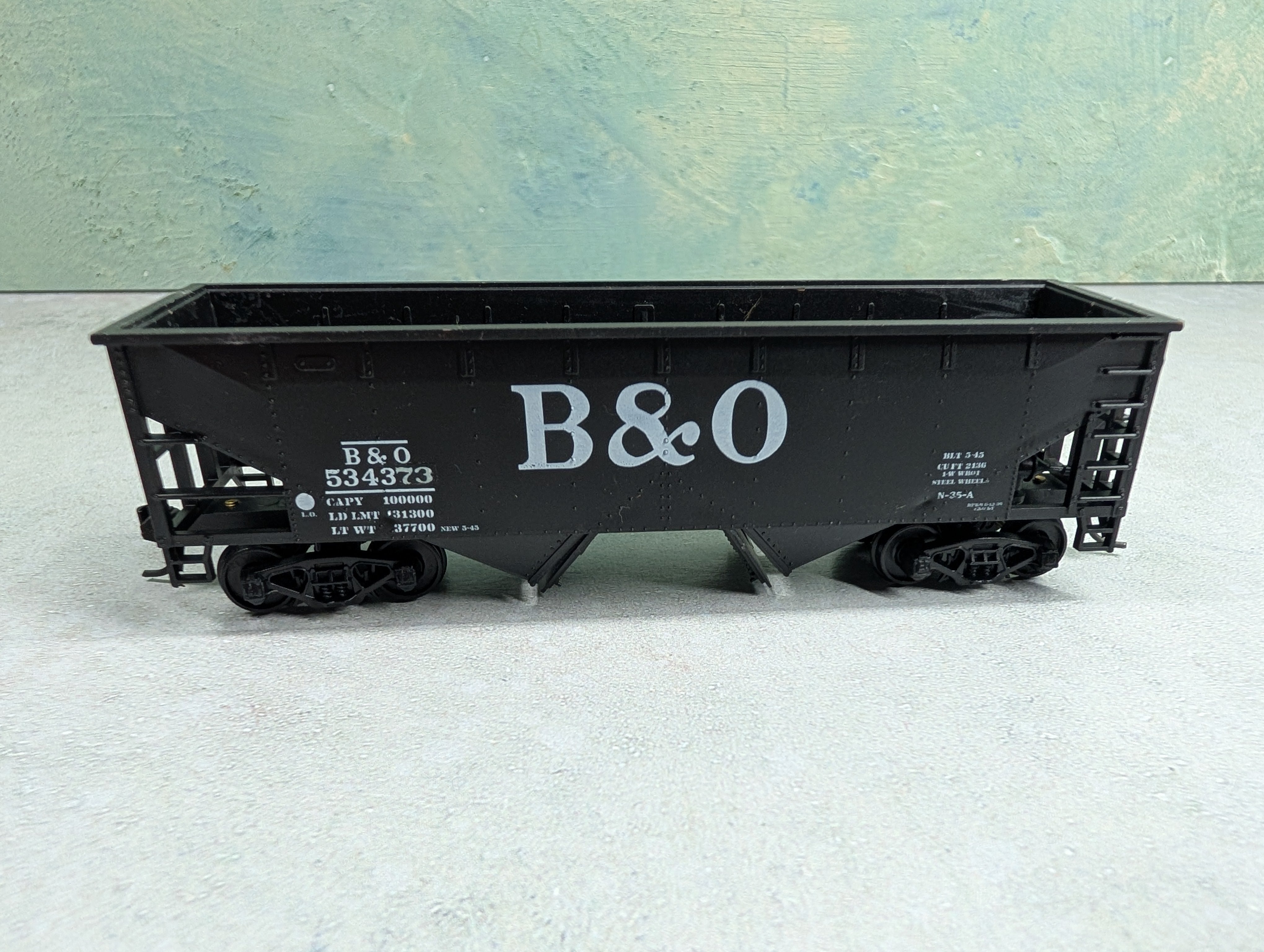 USED HO Scale 50 Ton 2 Bay Hopper Baltimore and Ohio B&O #534373 Custom