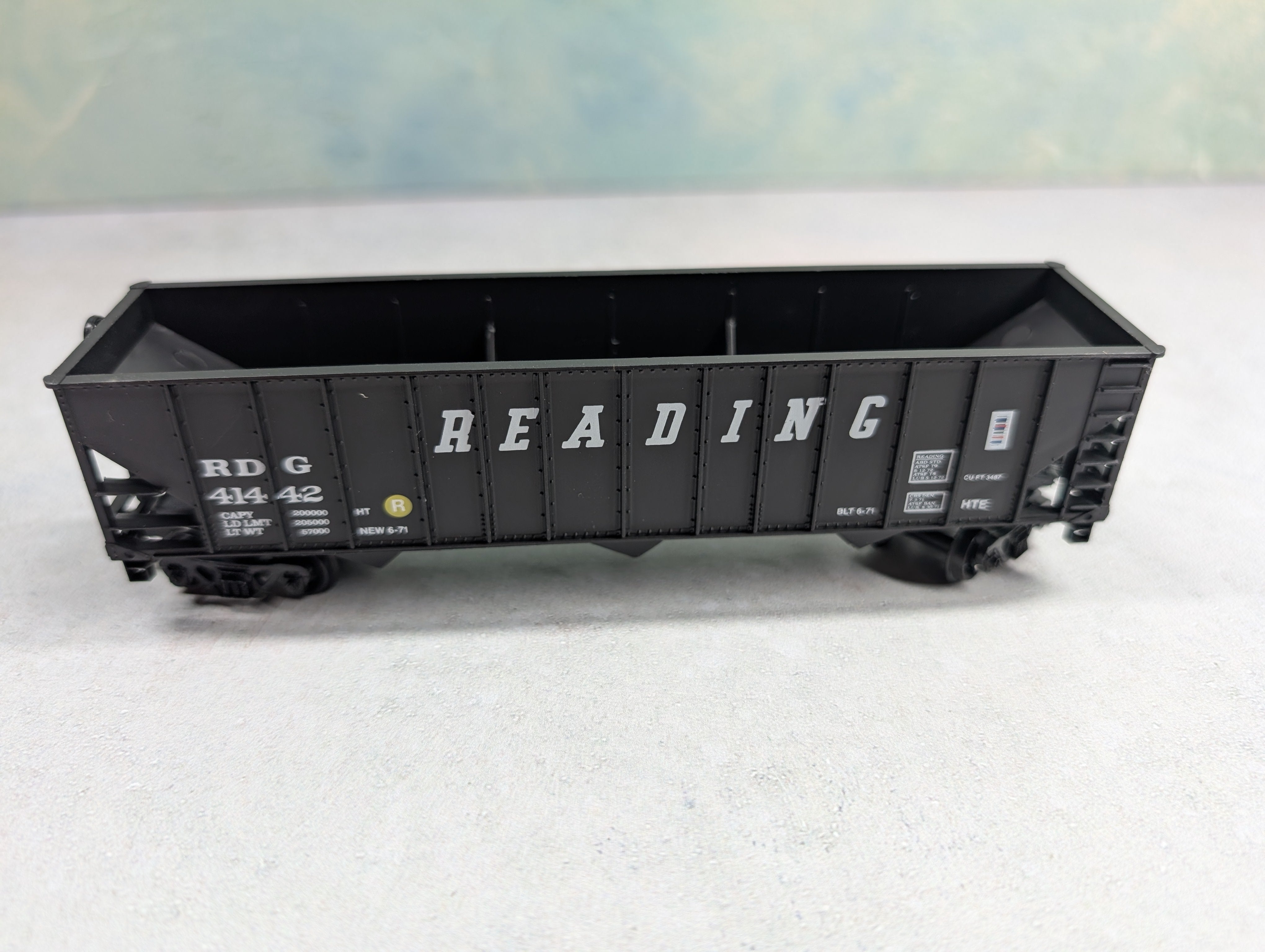 USED Life-Like HO Scale 100 Ton Hopper Reading RDG #41442