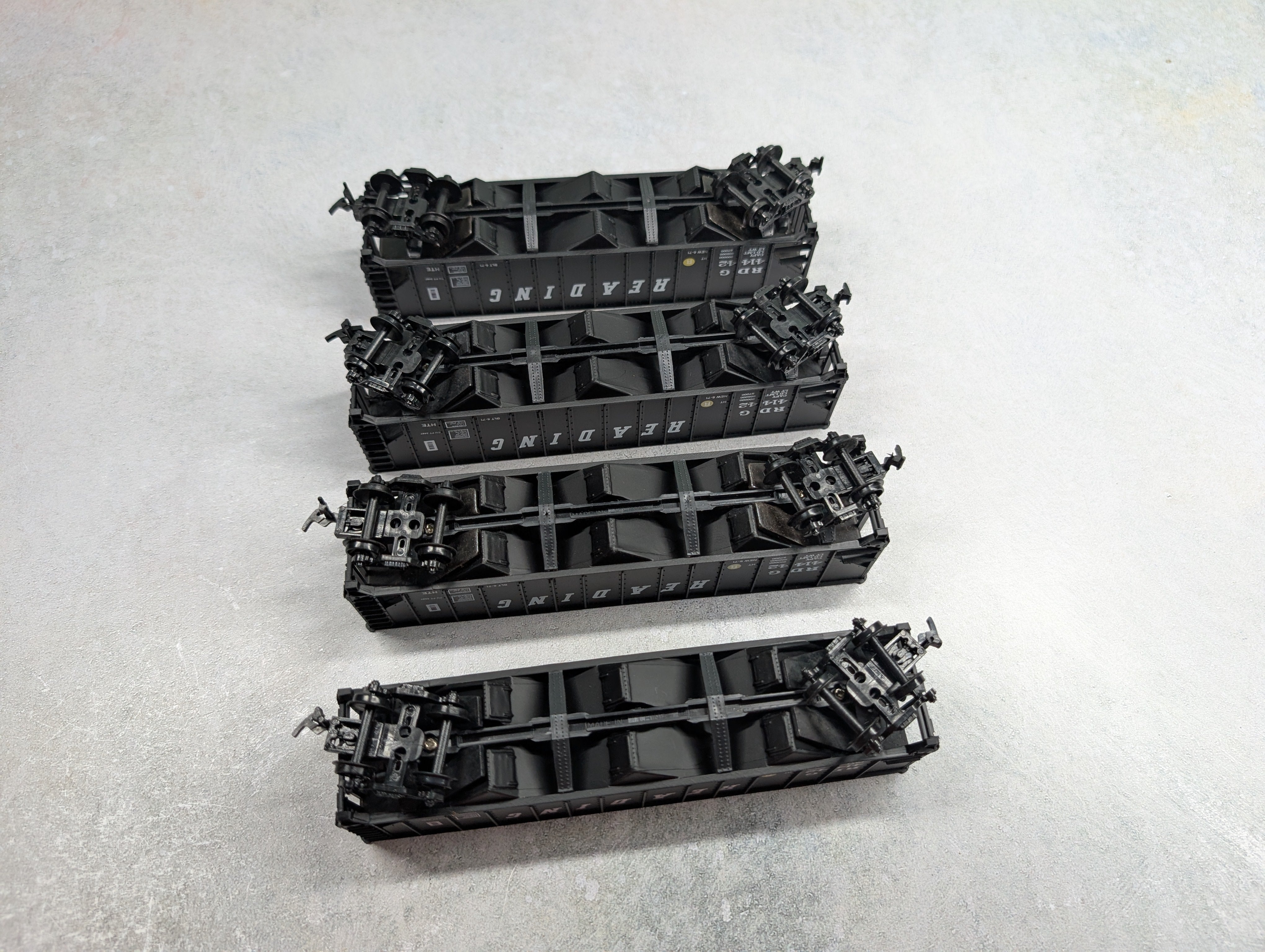 USED Life-Like HO Scale 100 Ton Hopper Reading RDG #41442 (4 pcs)