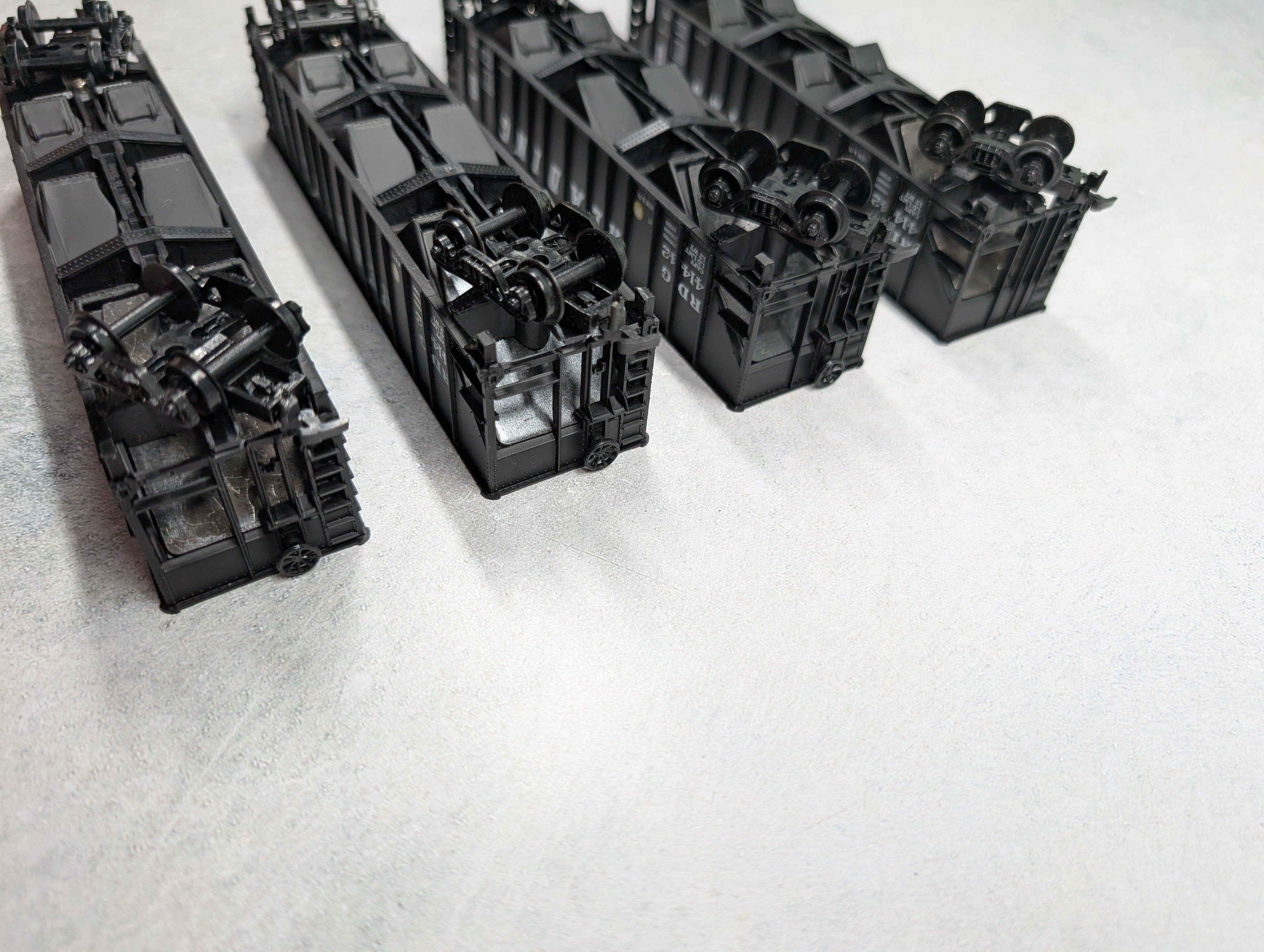 USED Life-Like HO Scale 100 Ton Hopper Reading RDG #41442 (4 pcs)