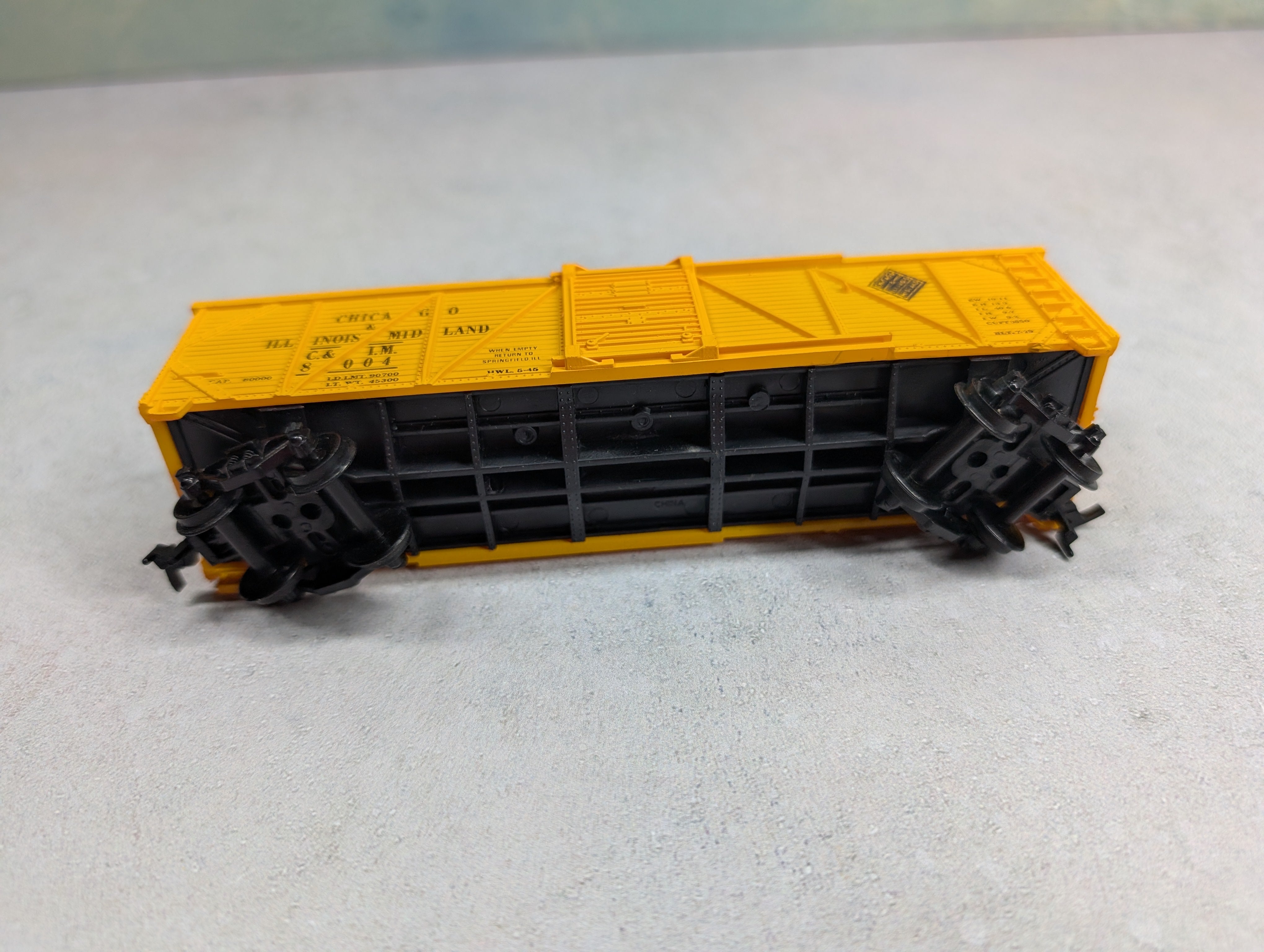 USED Life-Like HO Scale 40' Wooden Box Car Chicago and Illinois Midland C&IM #8004