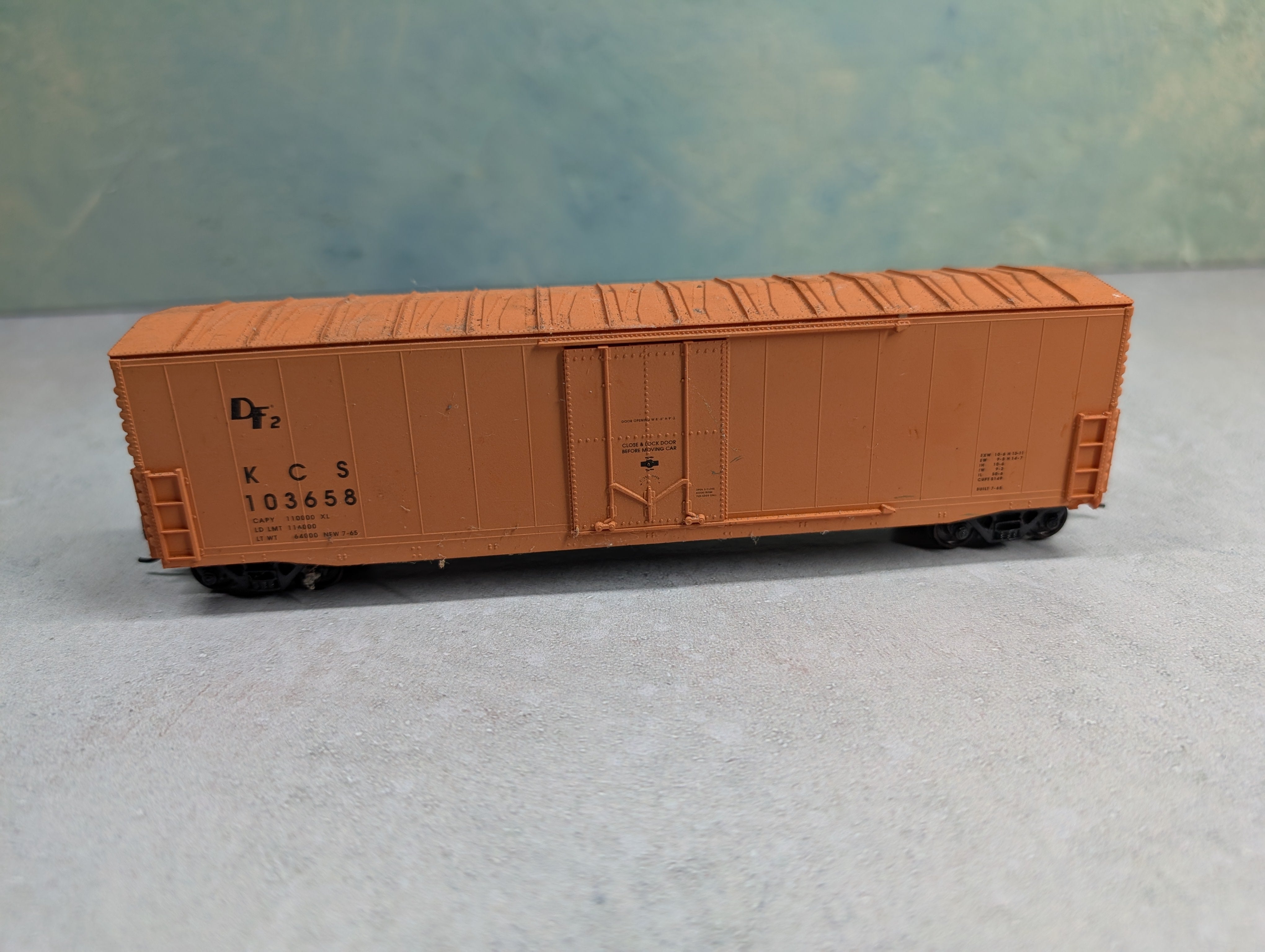 USED Accurail HO Scale 50' Box Car Kansas City Southern KCS #103658