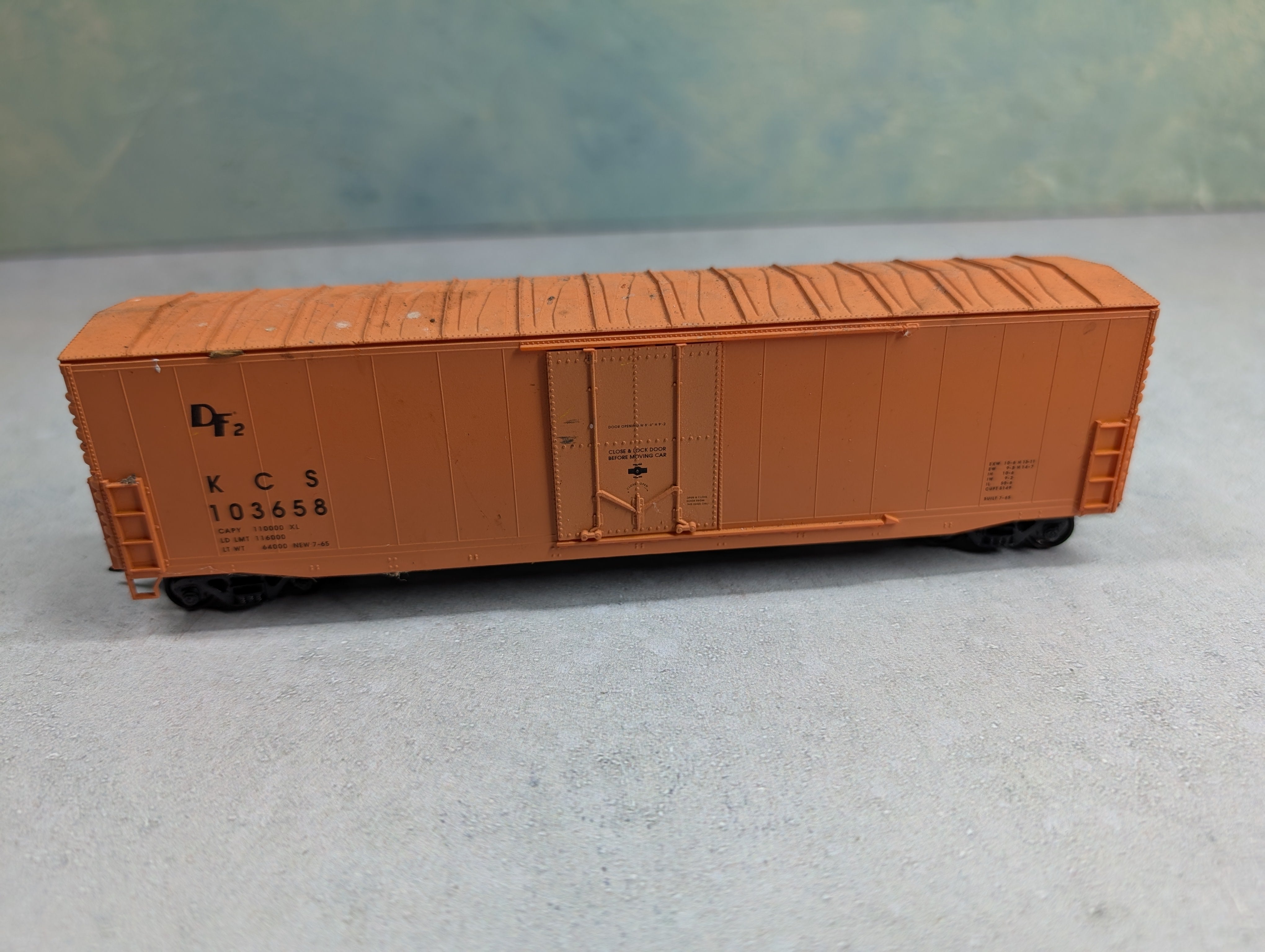 USED Accurail HO Scale 50' Box Car Kansas City Southern KCS #103658