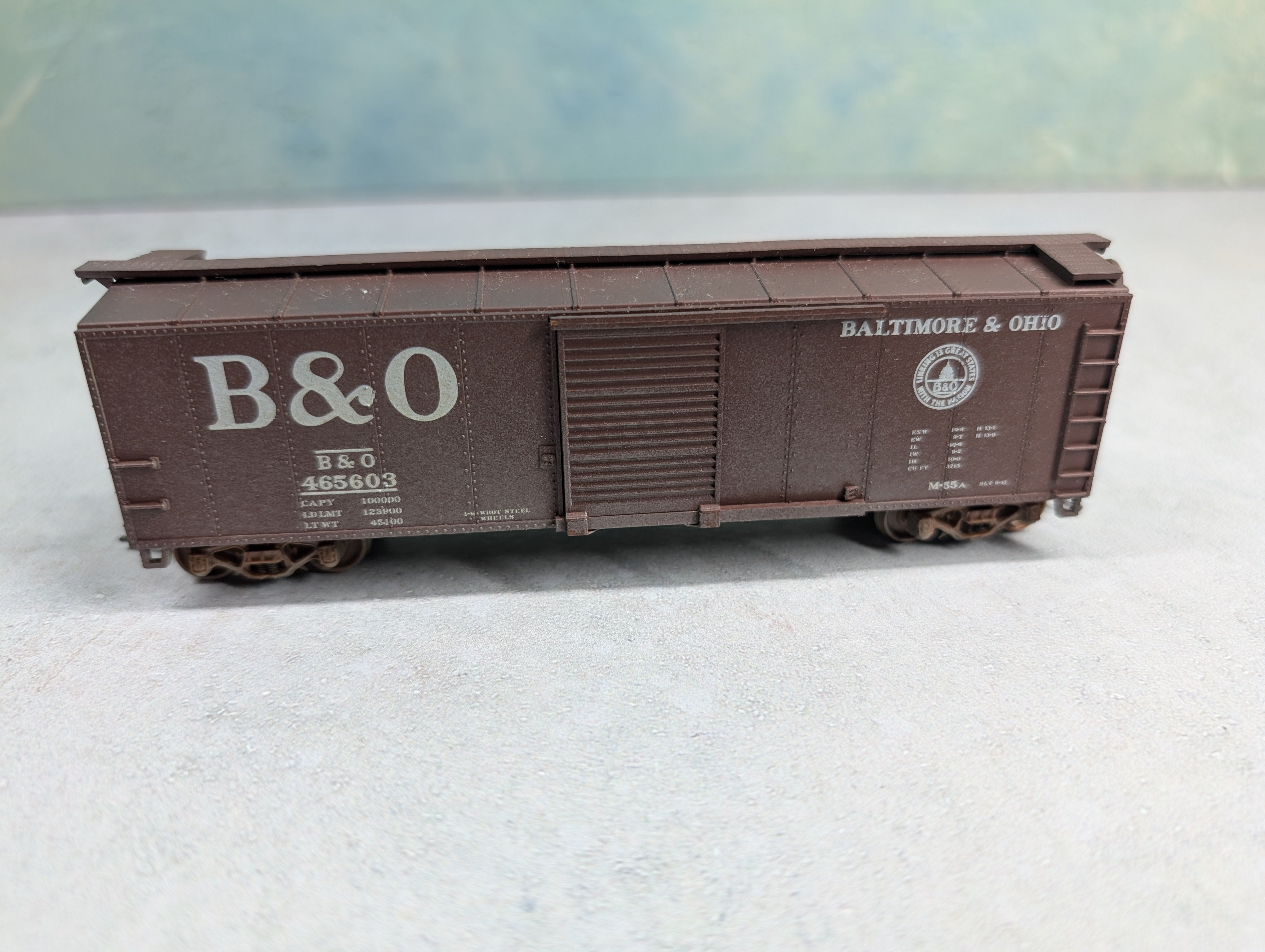 USED TRAIN MINIATURE HO Scale 40' Box Car Baltimore and Ohio B&O #465603 Weathered