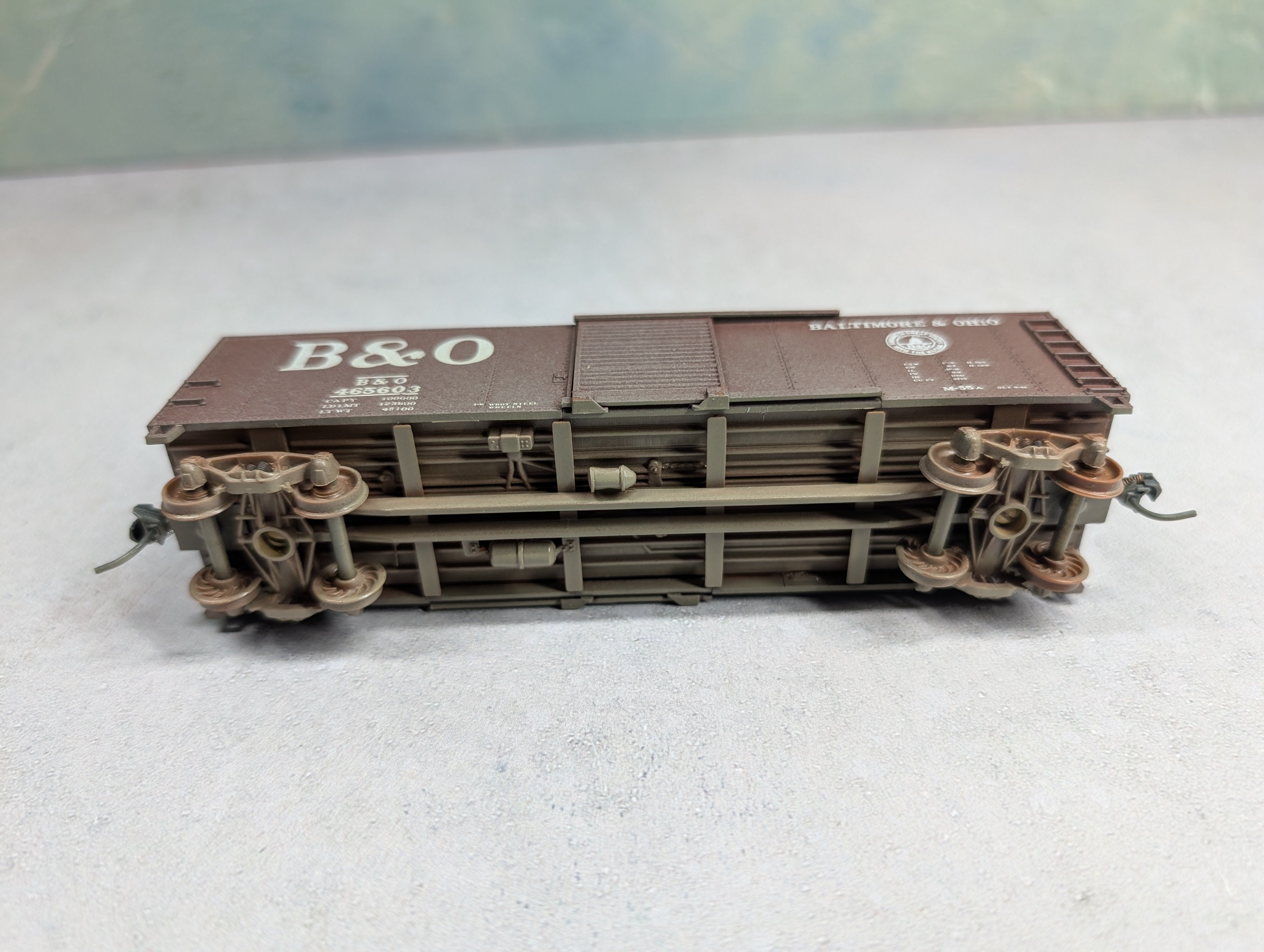 USED TRAIN MINIATURE HO Scale 40' Box Car Baltimore and Ohio B&O #465603 Weathered