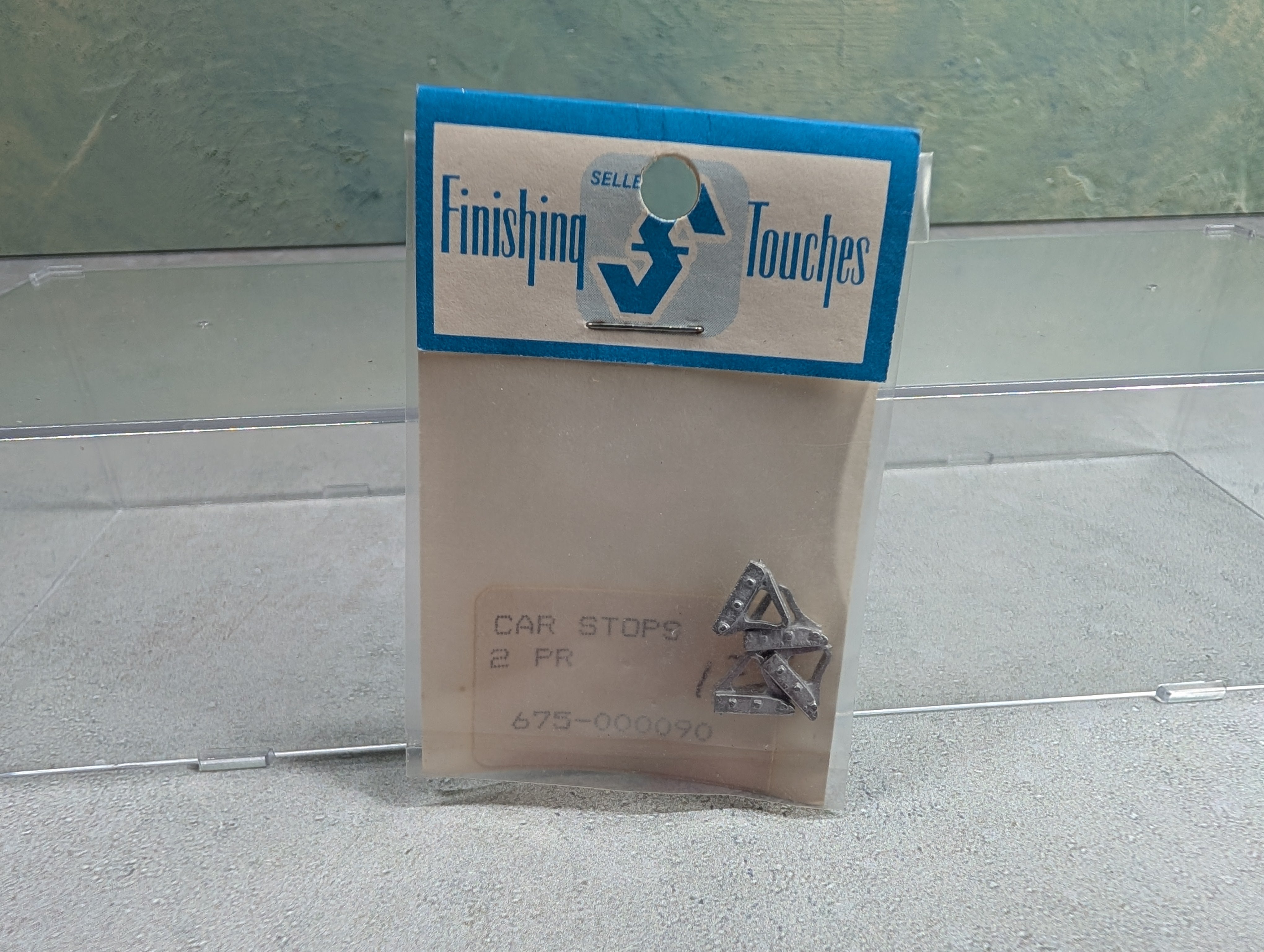 Selley #675-000090 HO Scale Car Stops, Metal Details Finishing Touches (4 pcs)