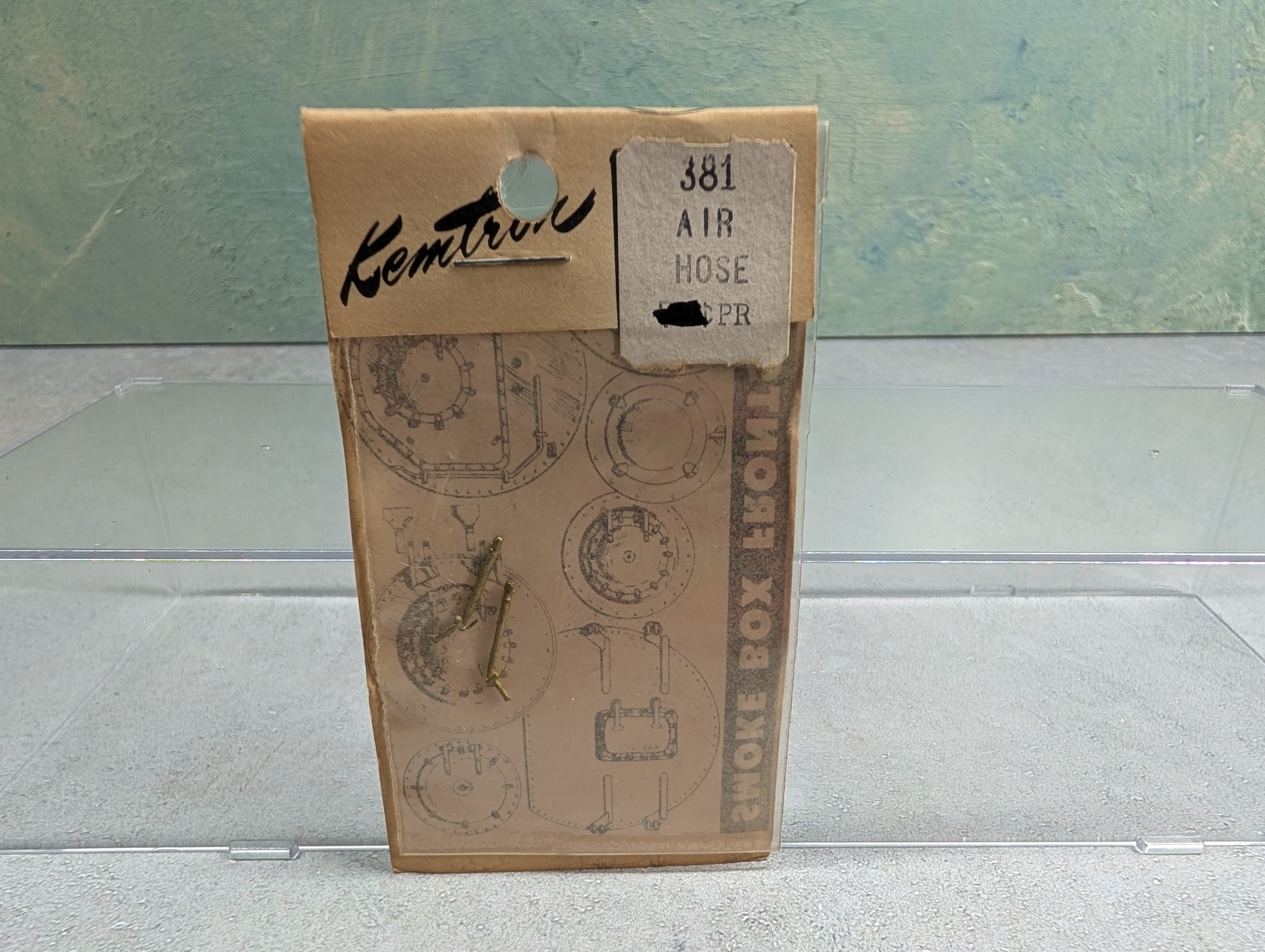 Kemtron 381 HO Scale Air Hose Brass Detail Parts (2 pcs)