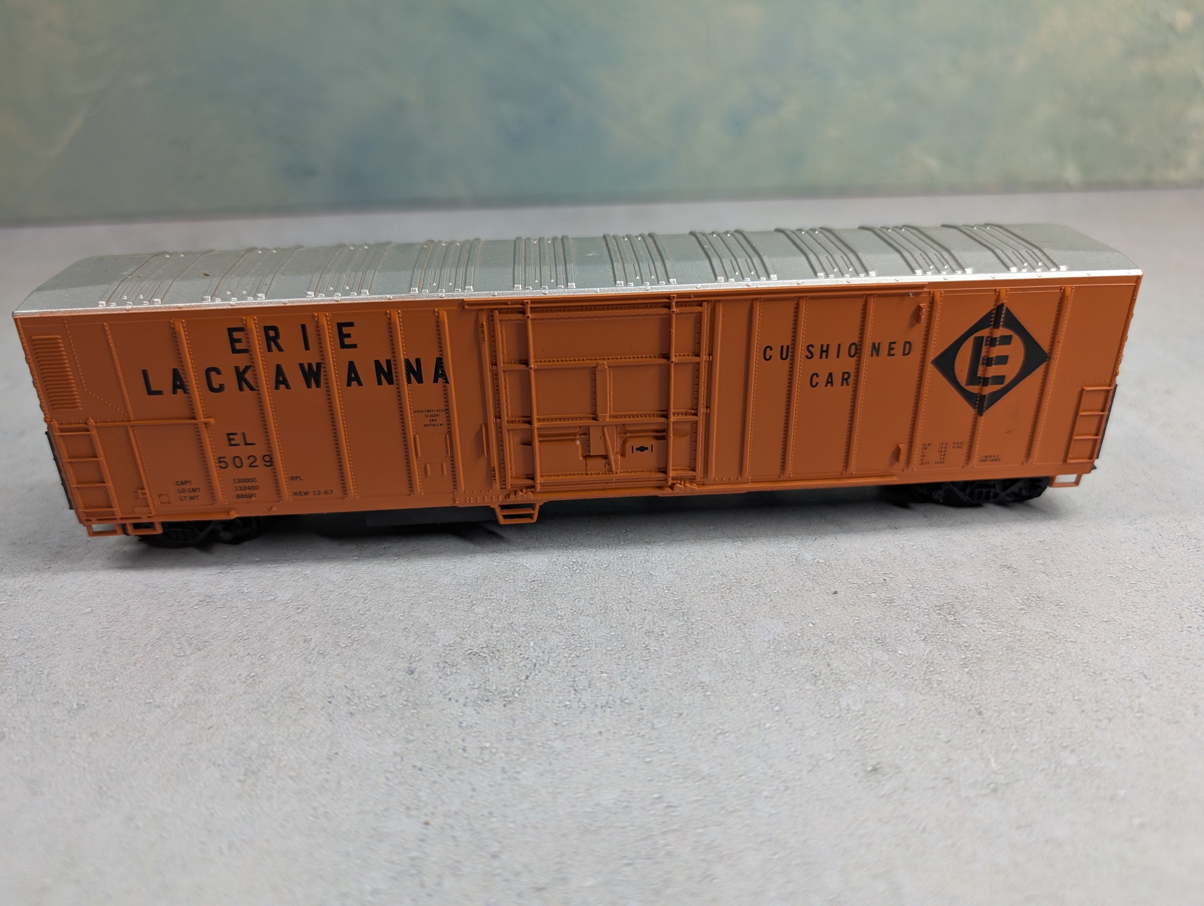 USED Athearn HO Scale 56' Box Car Erie Lackawanna EL #5029