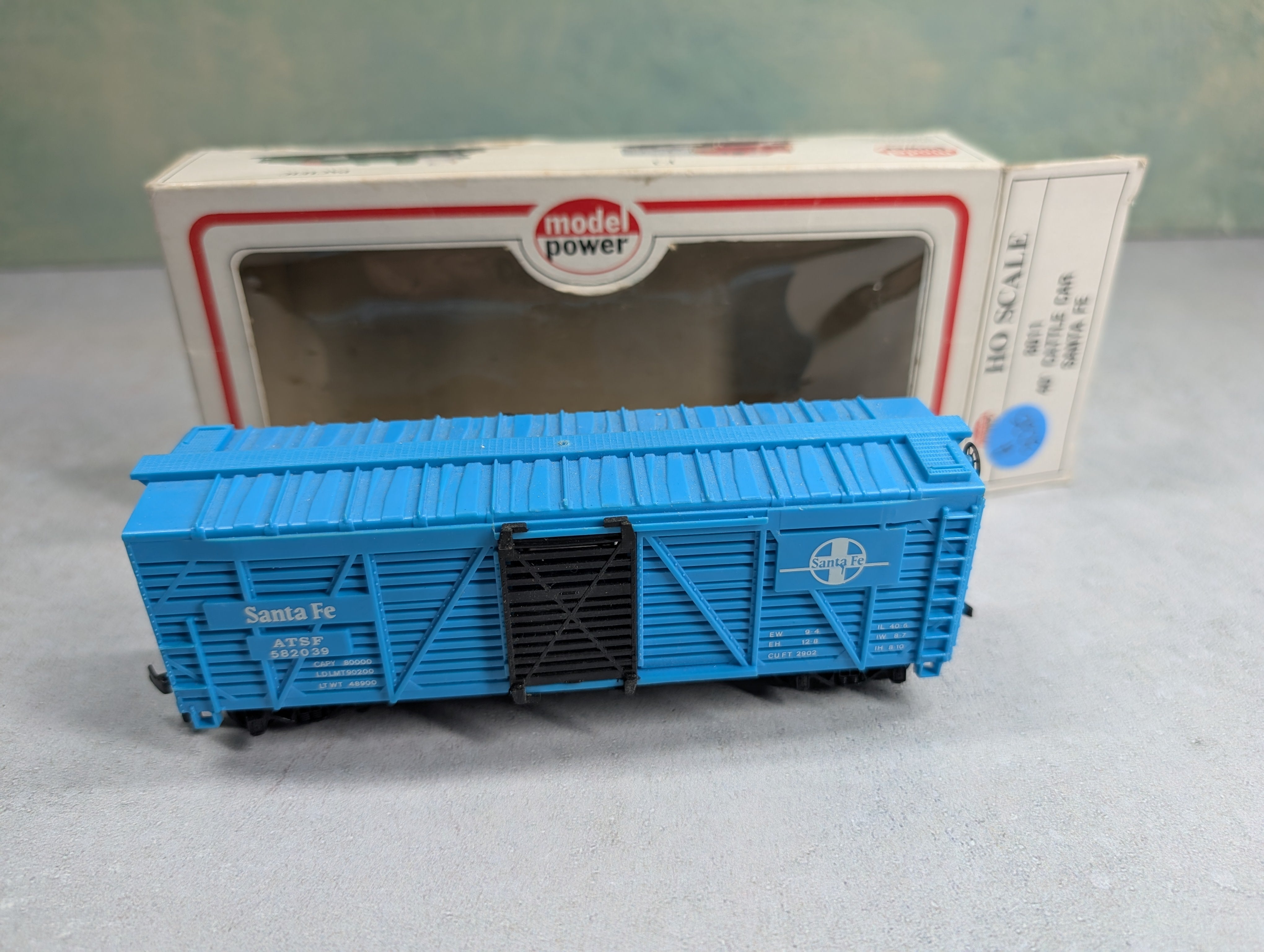 USED Model Power HO Scale 40' Cattle Stock Car Santa Fe ATSF #582039