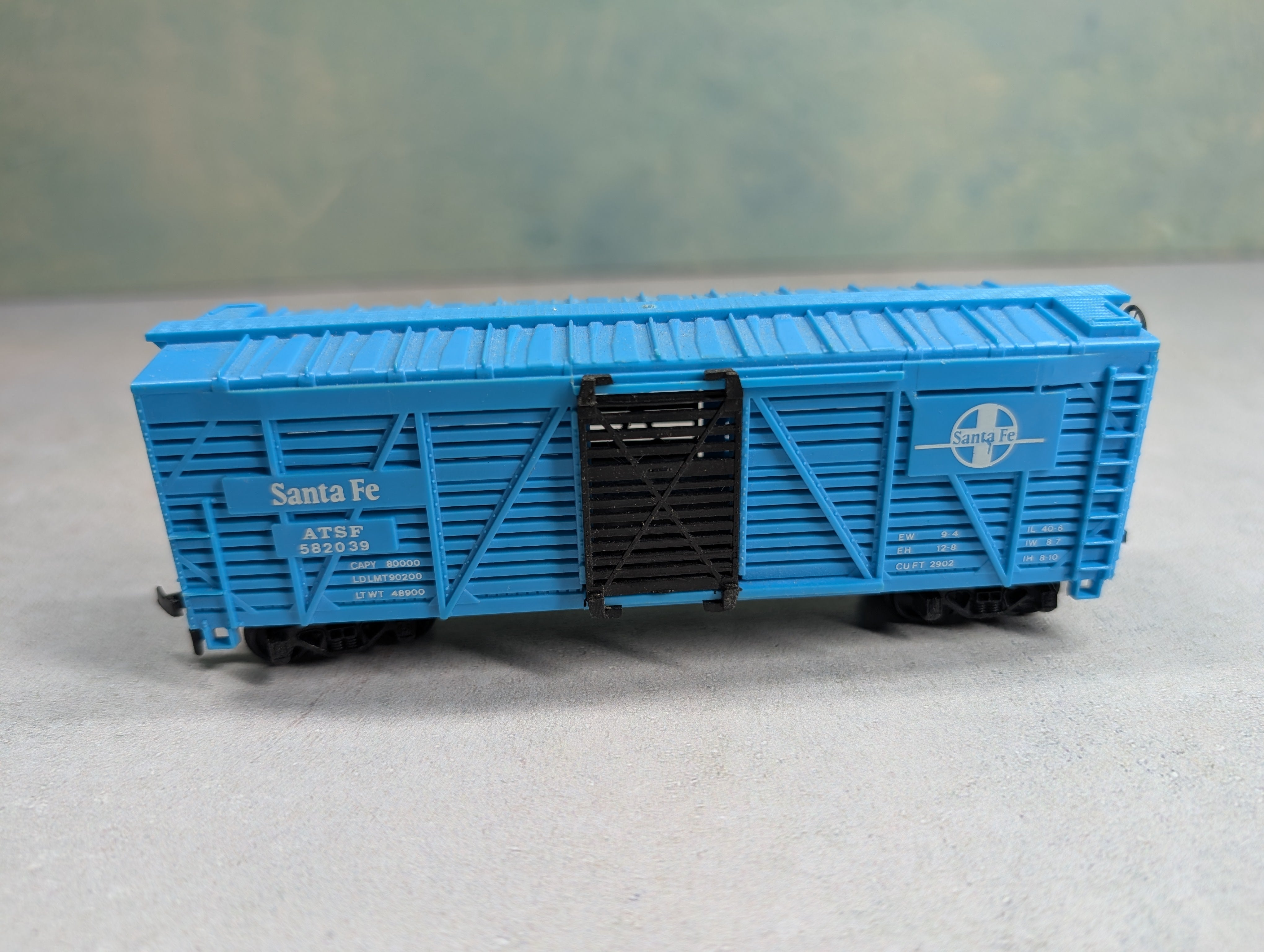 USED Model Power HO Scale 40' Cattle Stock Car Santa Fe ATSF #582039