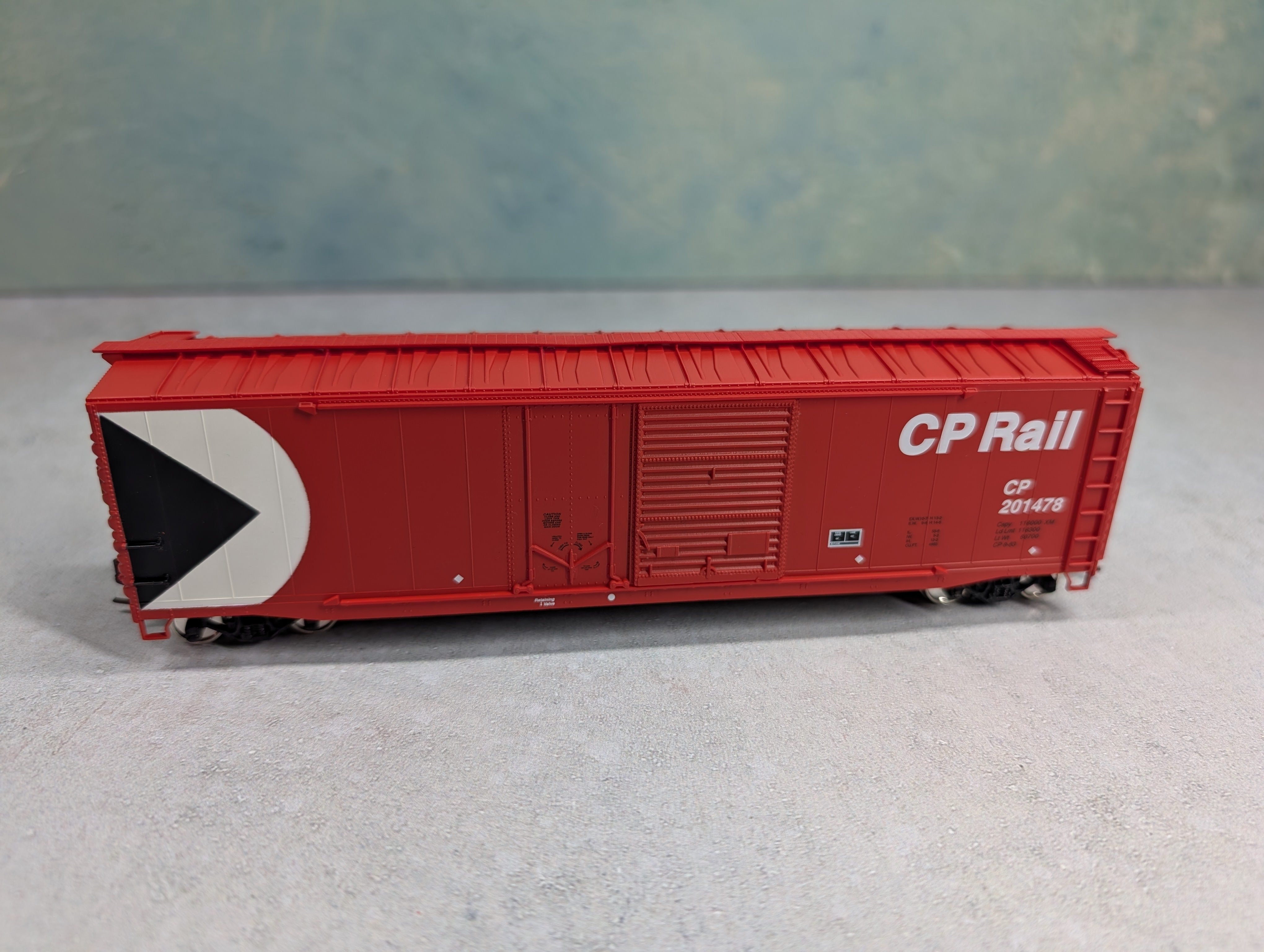 USED Accuready Accurail 82061 HO Scale 50' AAR Combo Door Box Car CP Rail #201478