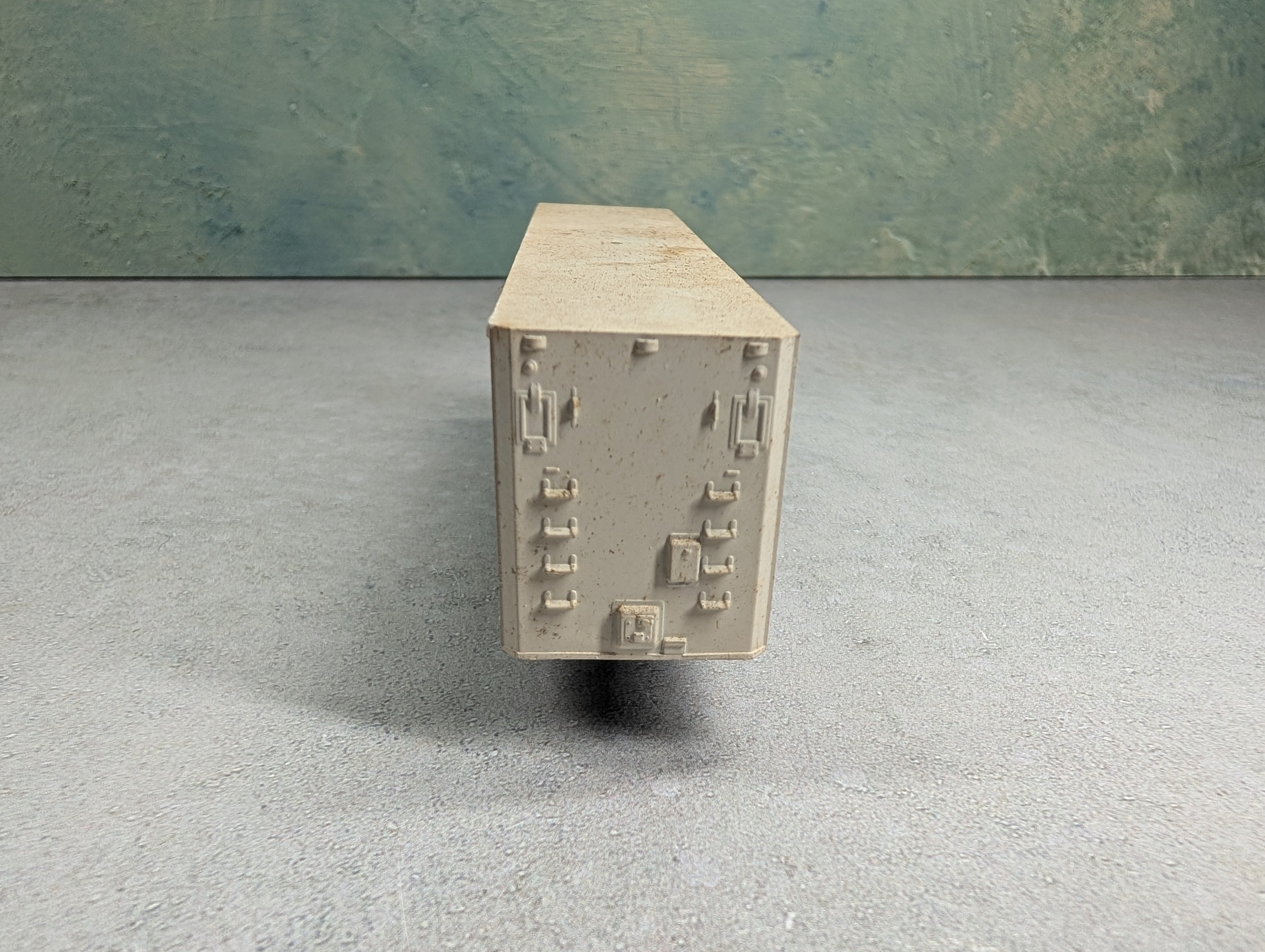 USED Walthers HO Scale 40' Trailer Iowa Beef Prcessors #135