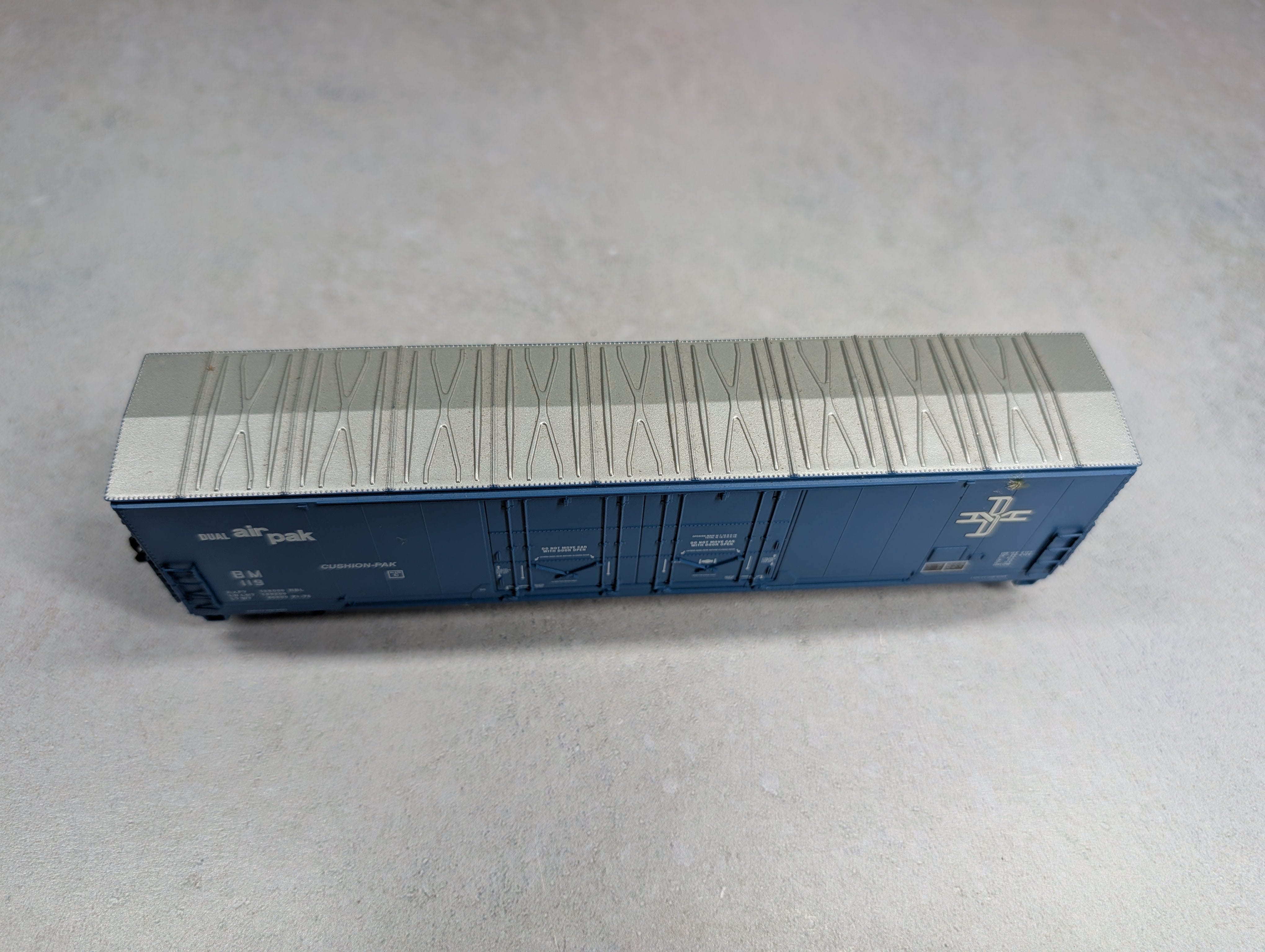 USED Atlas HO Scale 53' Dual Air Pak DD Box Car Boston & Maine BM #119