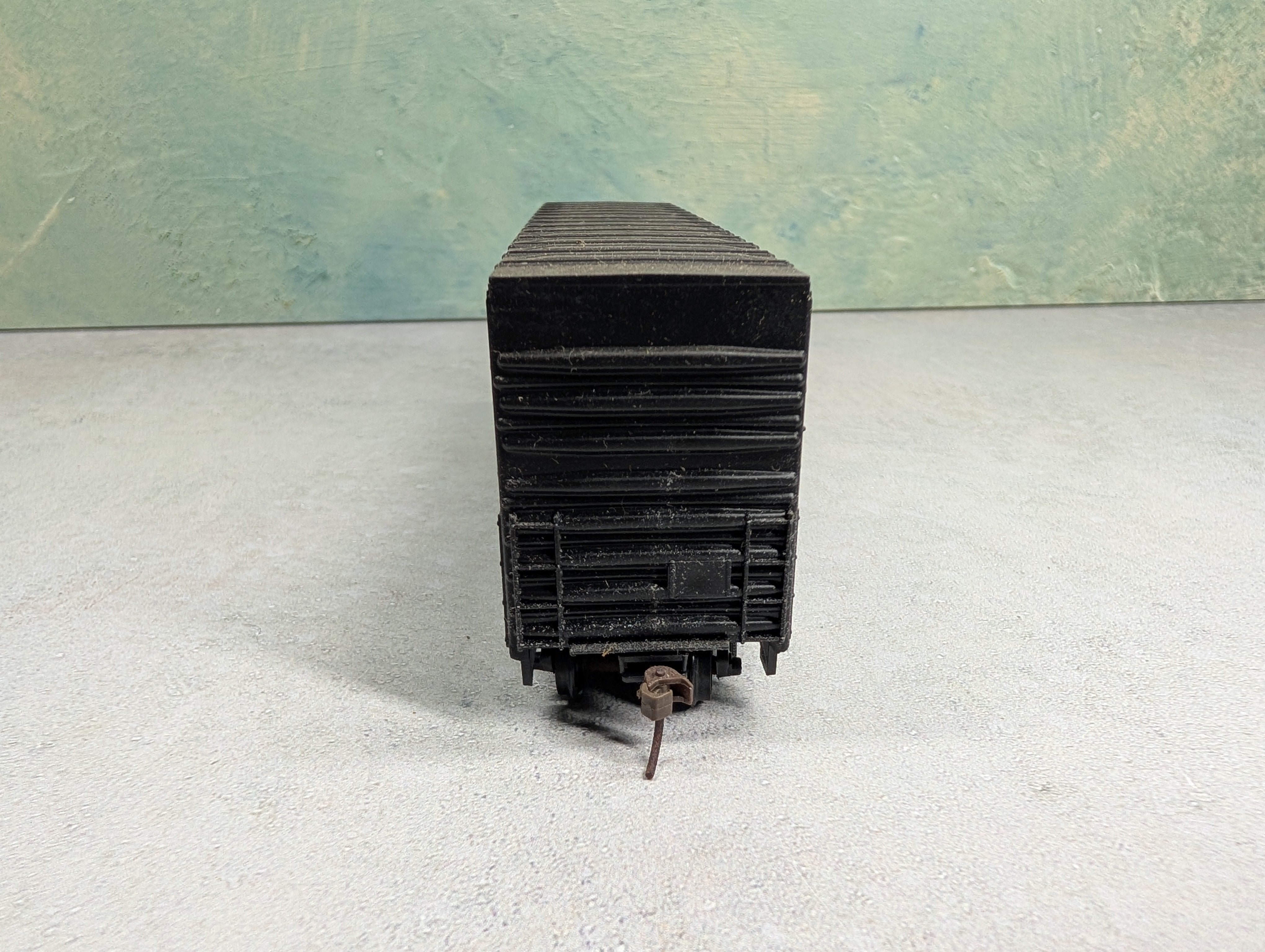 USED Roundhouse HO Scale 50' HI-Cube Box Car Norfolk & Western NW #605953 Weathered