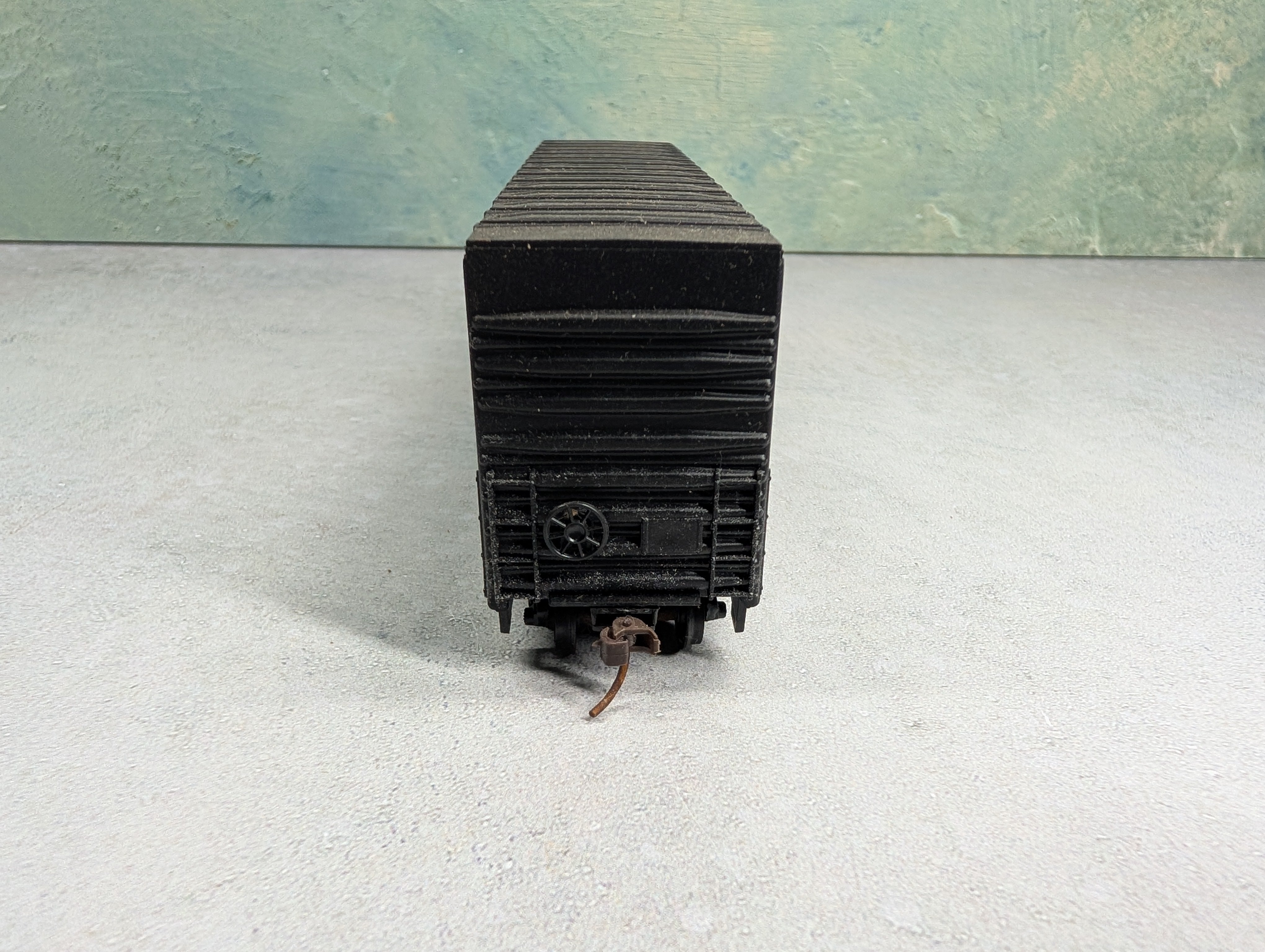 USED Roundhouse HO Scale 50' HI-Cube Box Car Norfolk & Western NW #605953 Weathered