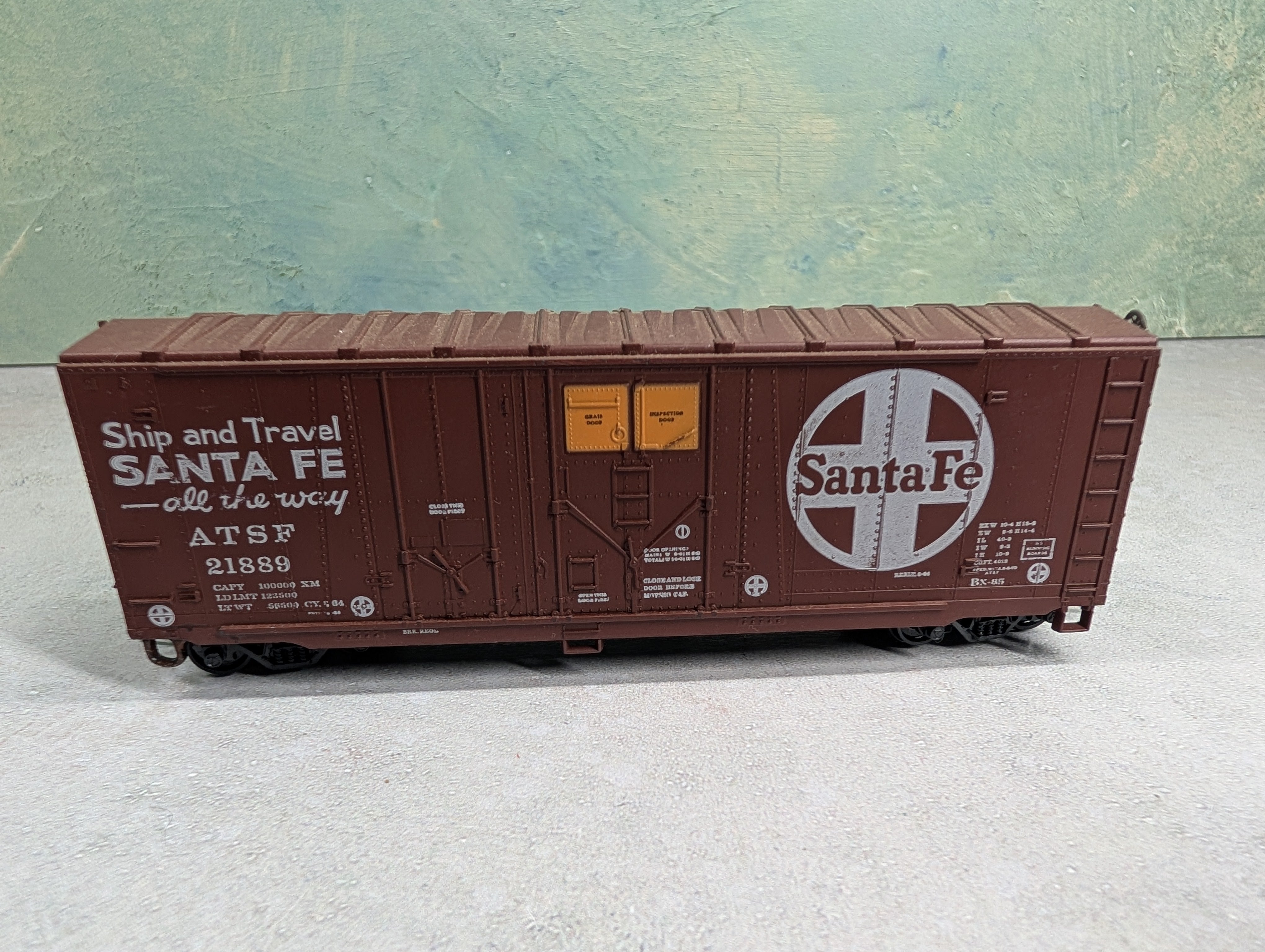 USED Athearn HO Scale 40' Box Car Santa Fe ATSF #21889