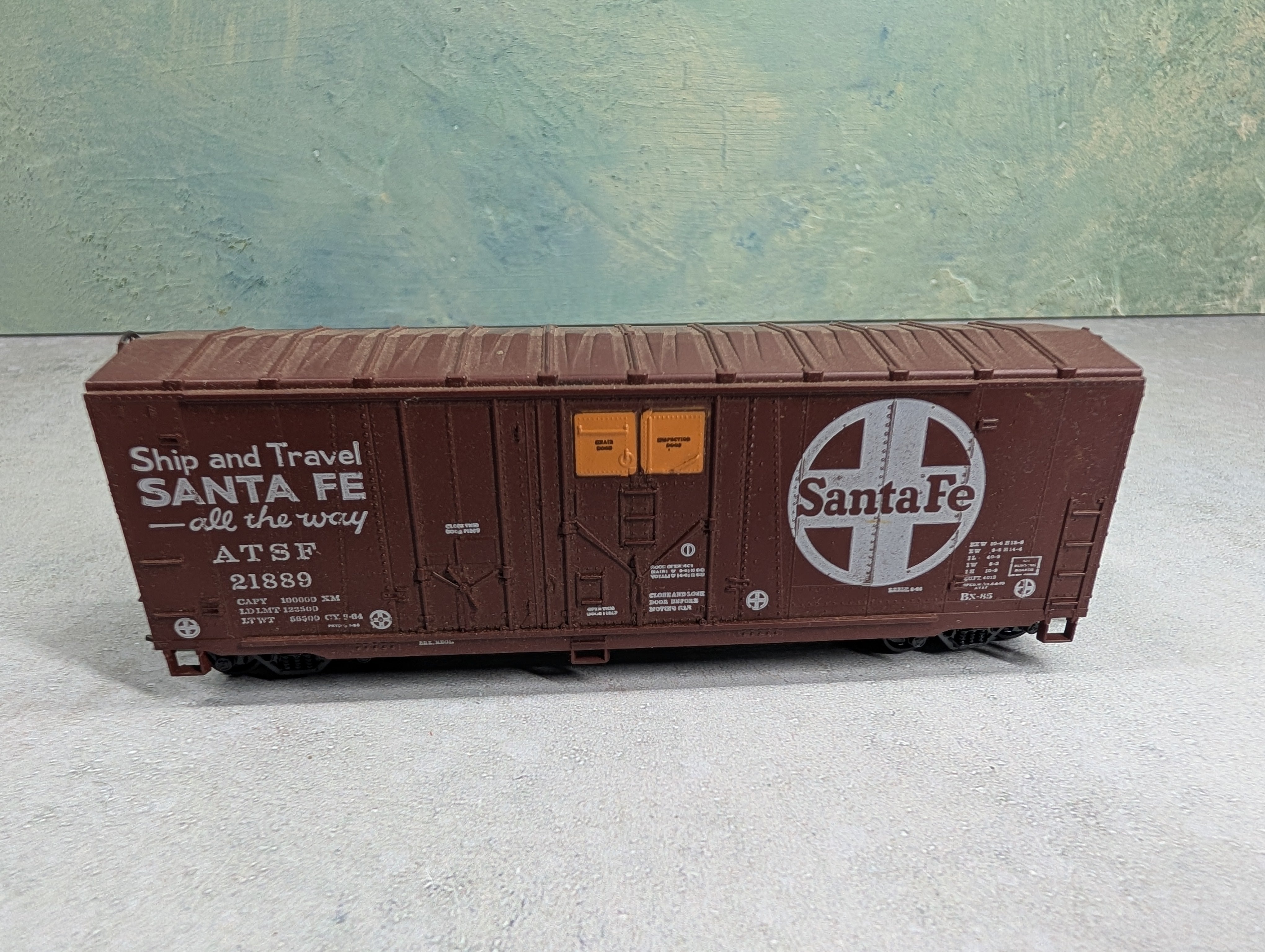 USED Athearn HO Scale 40' Box Car Santa Fe ATSF #21889