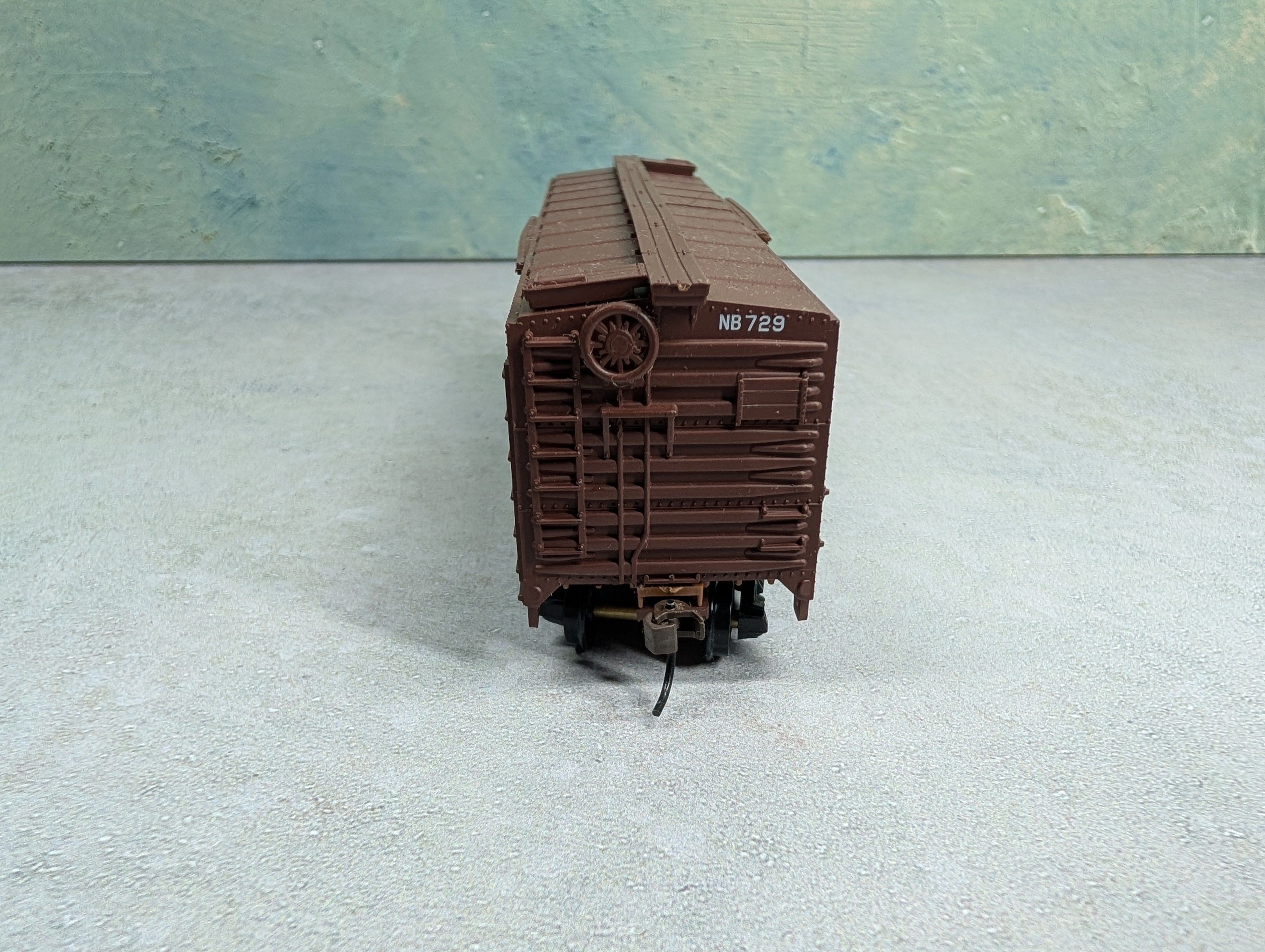 USED Walthers HO Scale 40' Box Car Northampton and Bath NB #729