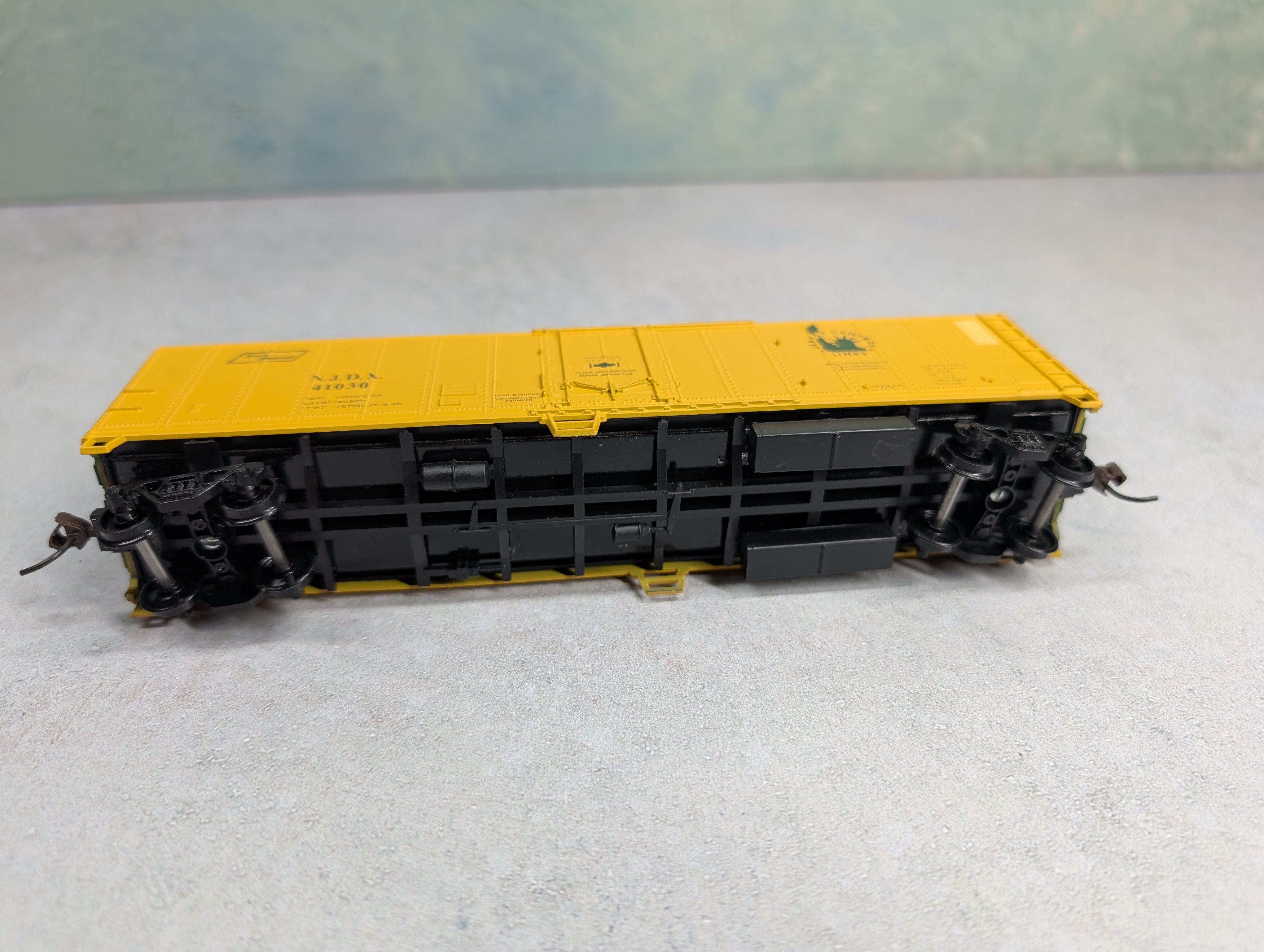 USED Athearn HO Scale 50' Box Car Jersey Central NJDX #41030