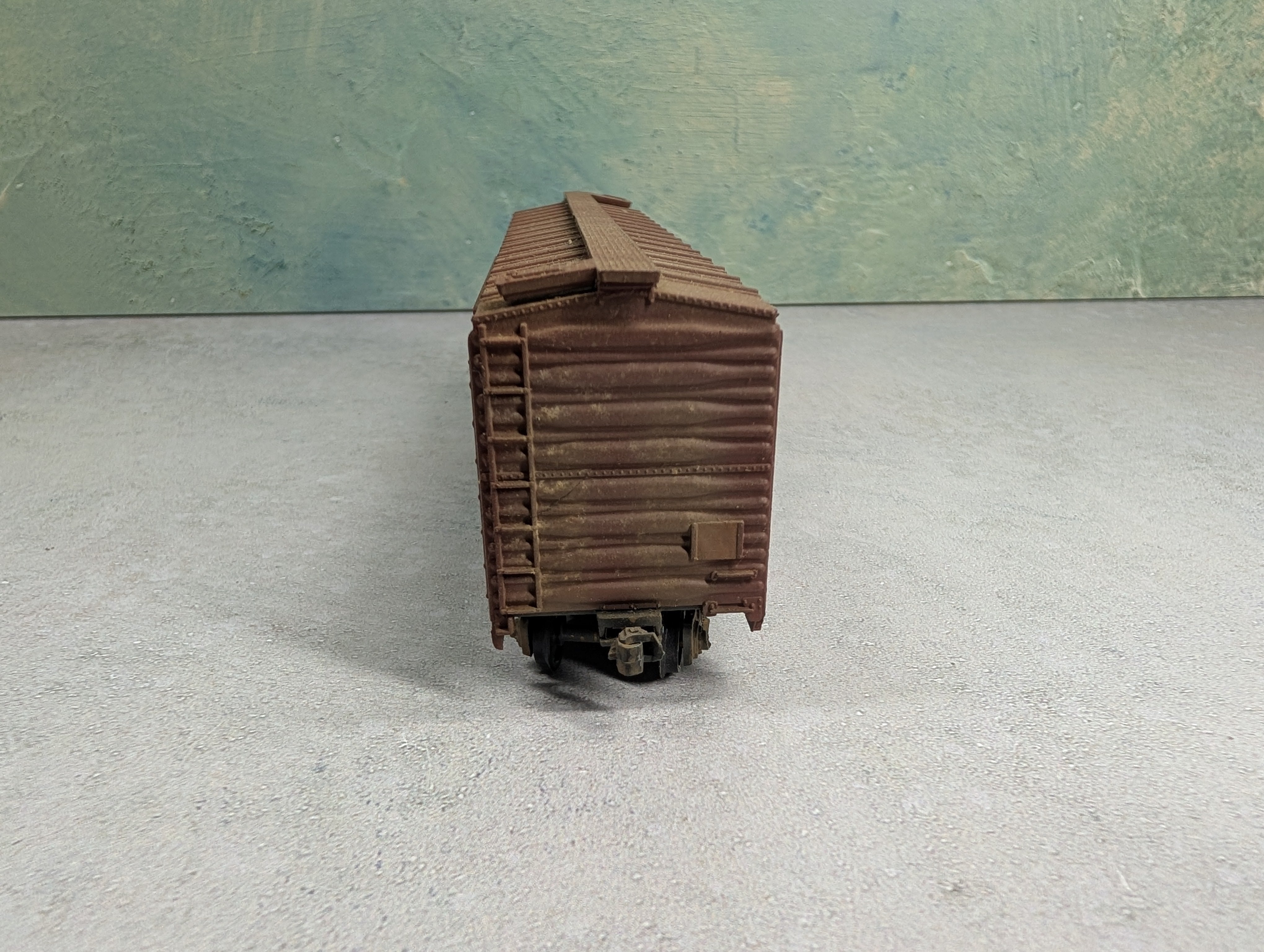 USED Roundhouse HO Scale 50' Box Car Erie Lackawanna EL #66250 Weathered