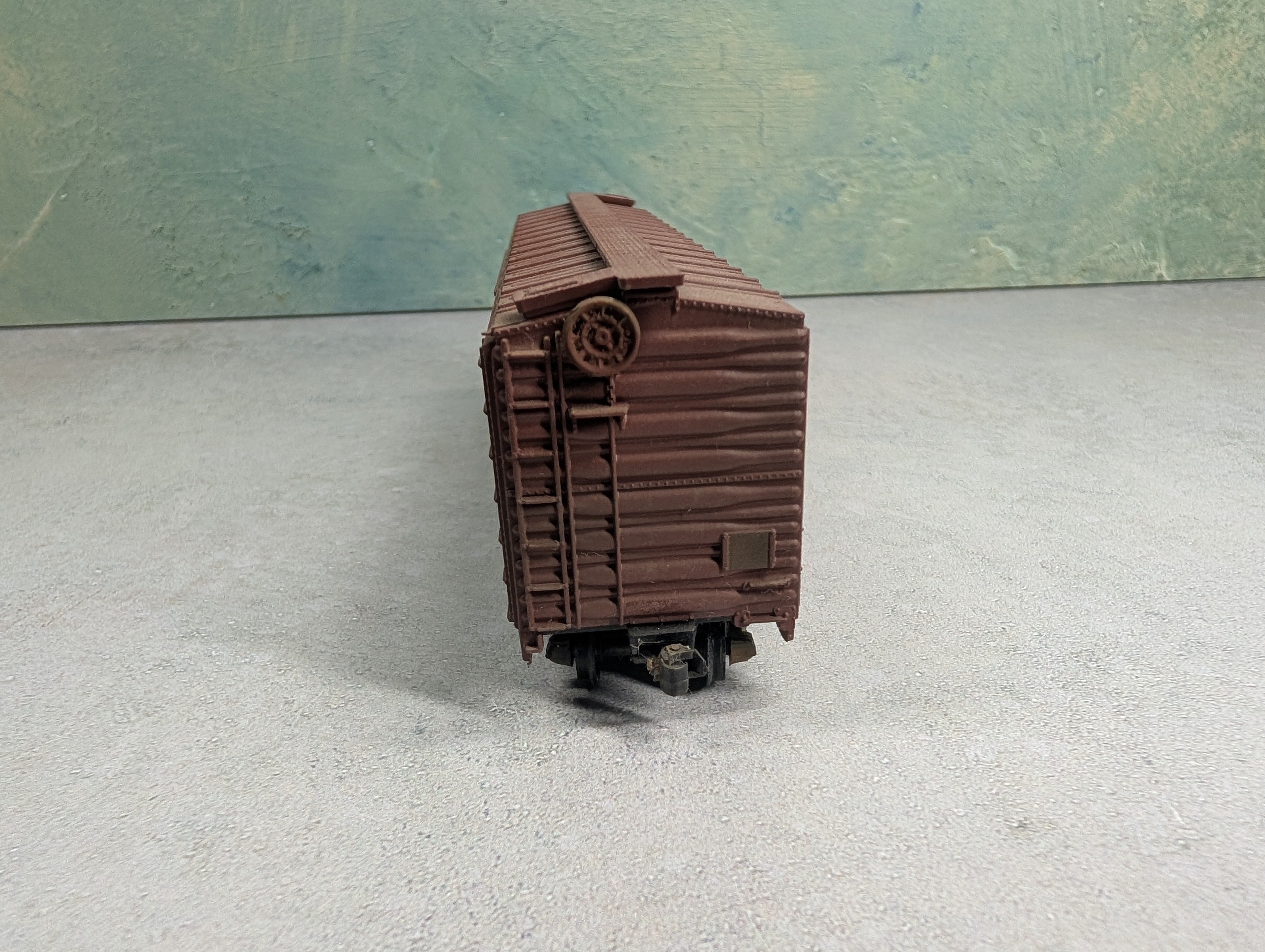 USED Roundhouse HO Scale 50' Box Car Erie Lackawanna EL #68375 Light Weathering