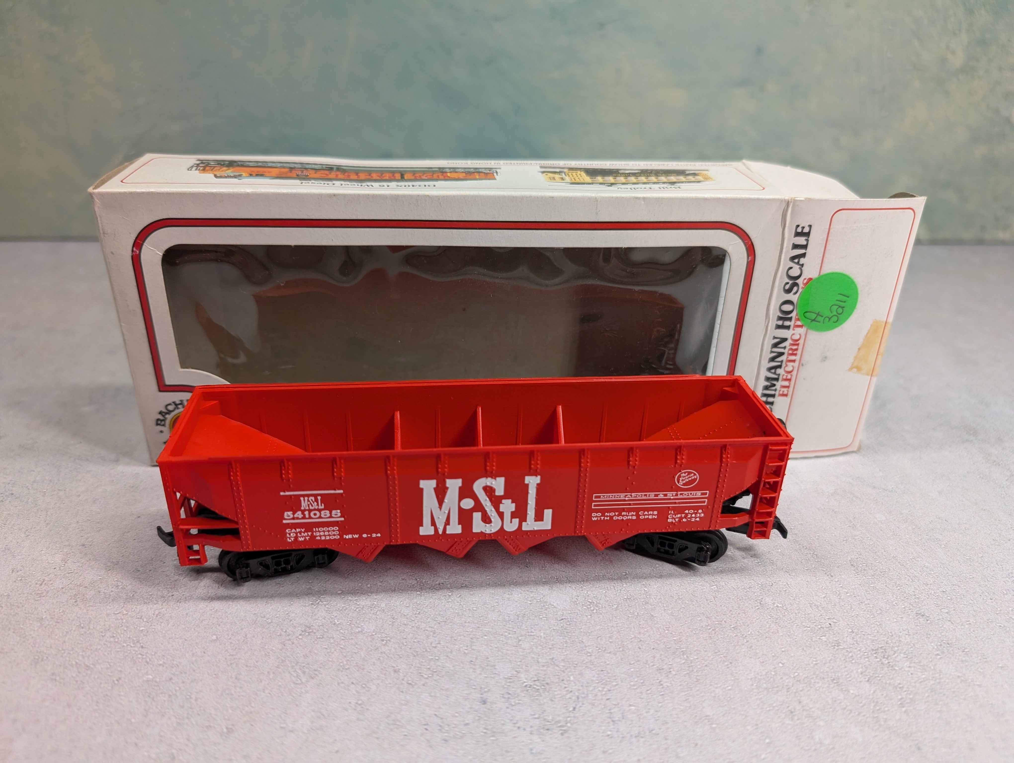 USED Bachmann HO Scale Open Hopper Minneapolis & St Louis MSTL #541085