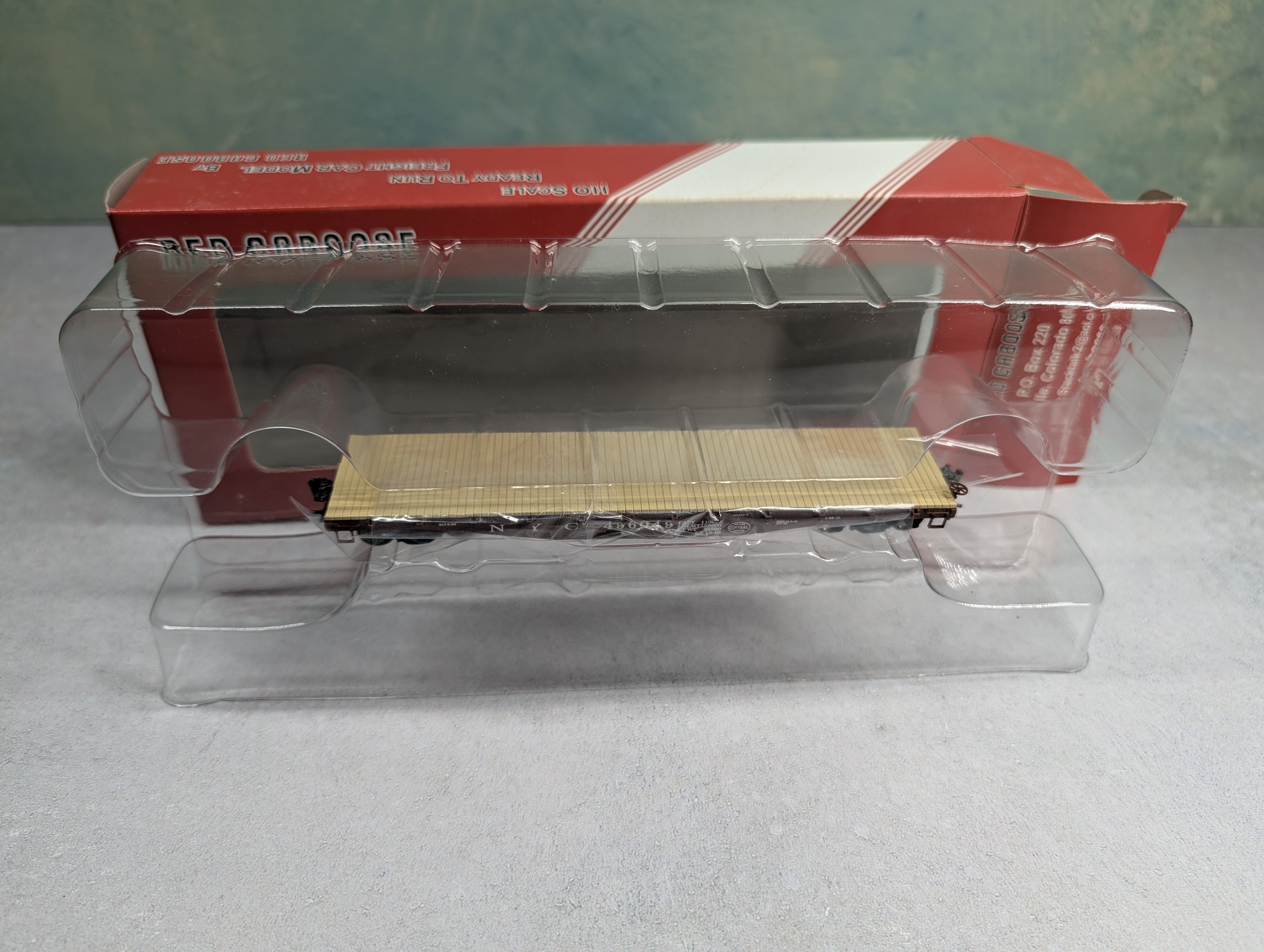 USED Red Caboose #32305-09 HO Scale Fishbelly Flat Car New York Central NYC #496049