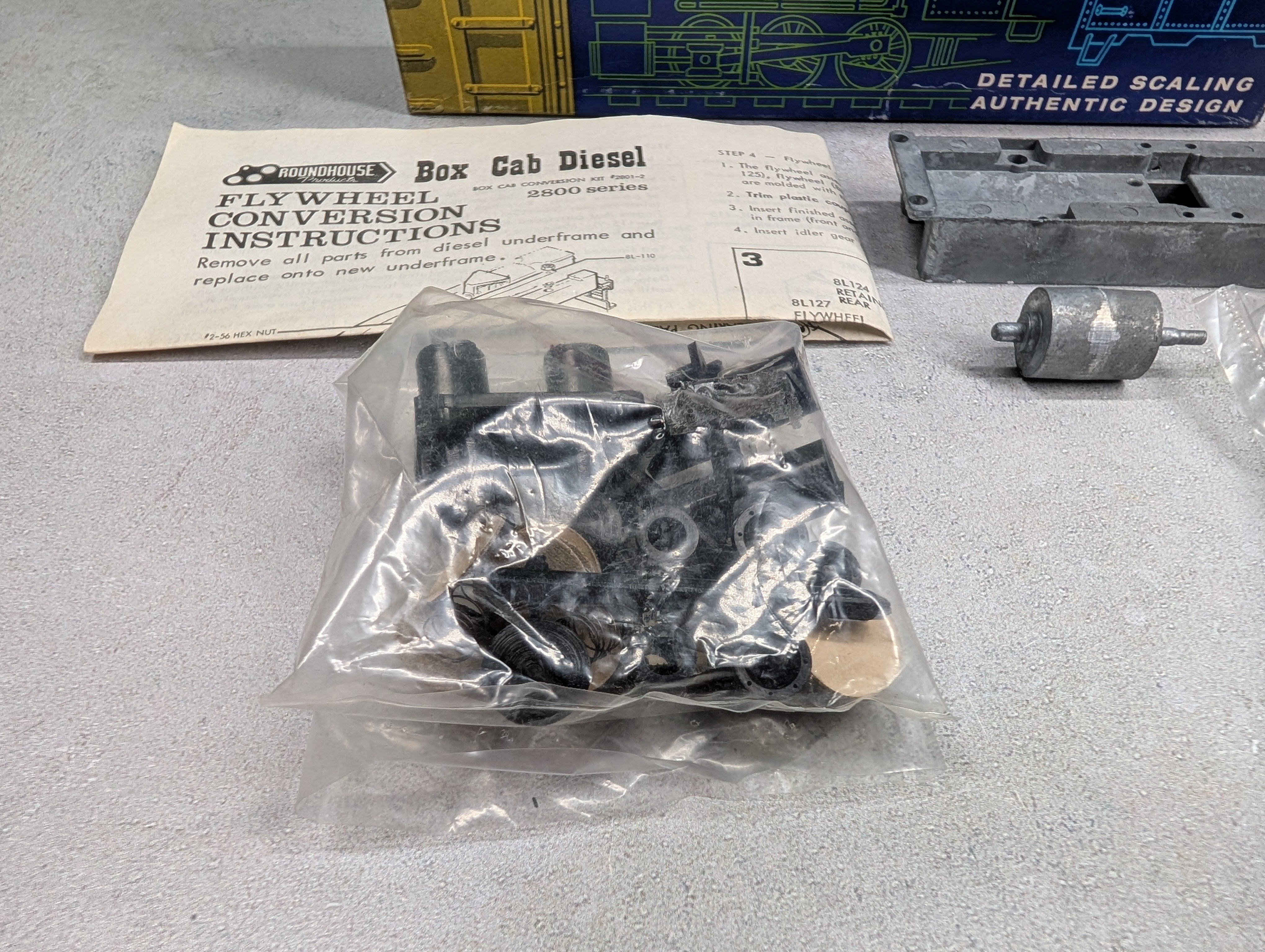 USED Roundhouse 329117 HO Scale Box Cab Diesel Flywheel Conversion Kit w/ Instructions KIT