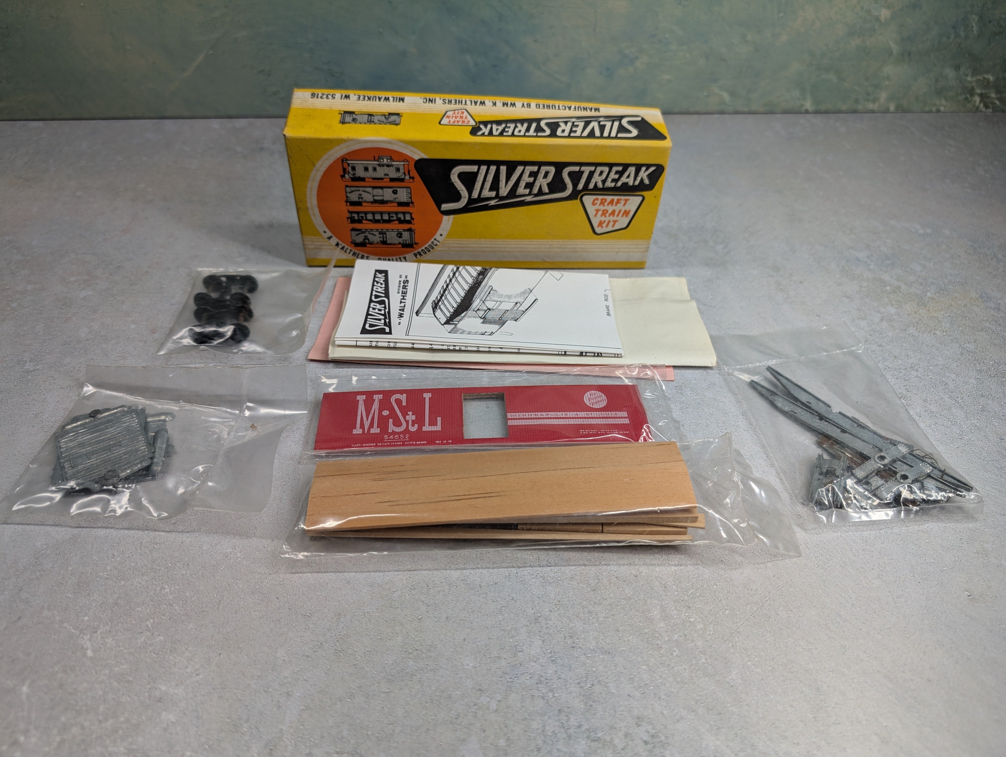 USED Silver Streak HO Scale 40' Wooden Box Car Minneapolis & St Louis MSTL #54652 KIT