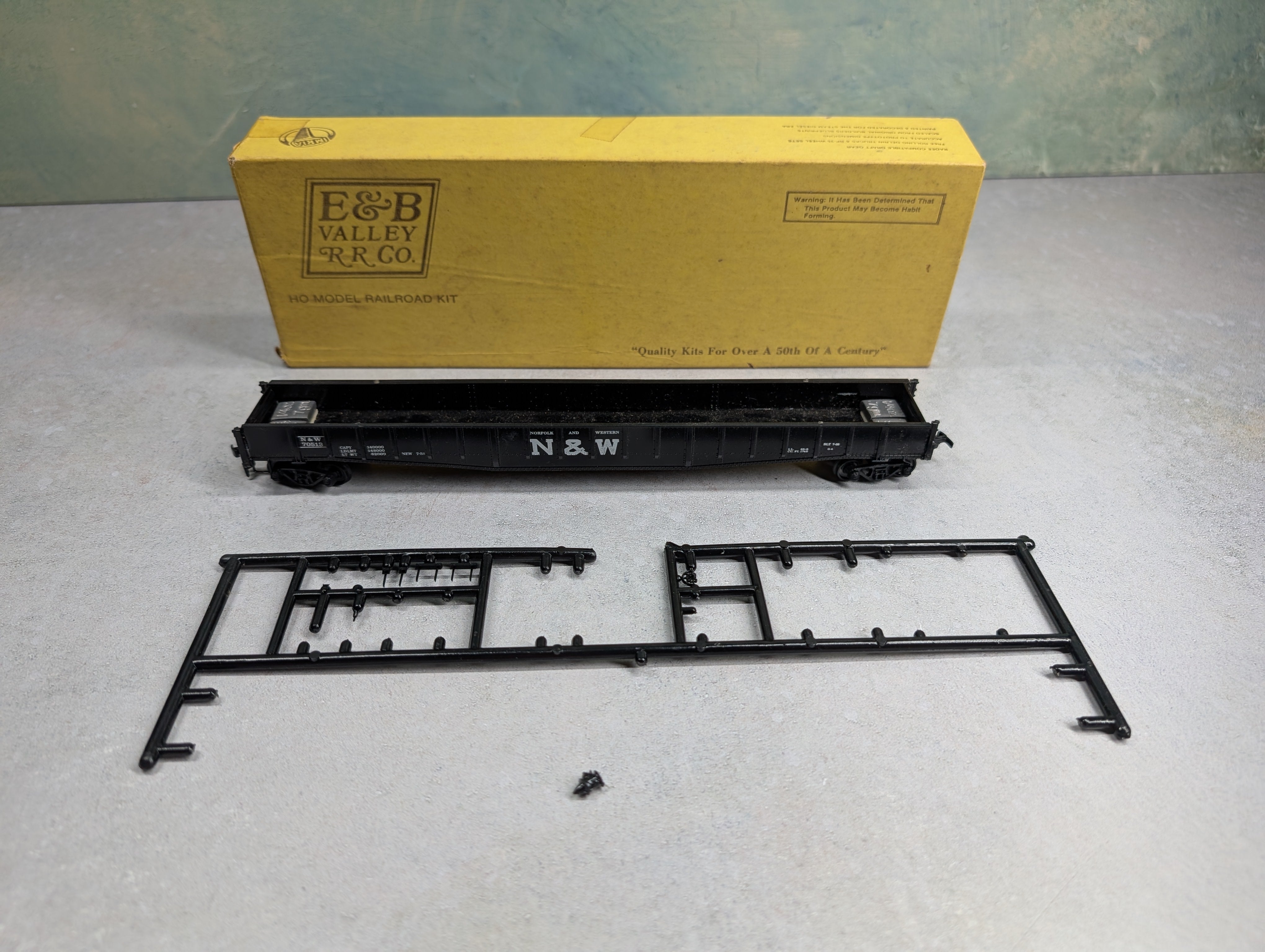 USED E&B VALLEY 18-9013 HO Scale 65' Mill Gondola Norfolk & Western NW #70513 KIT