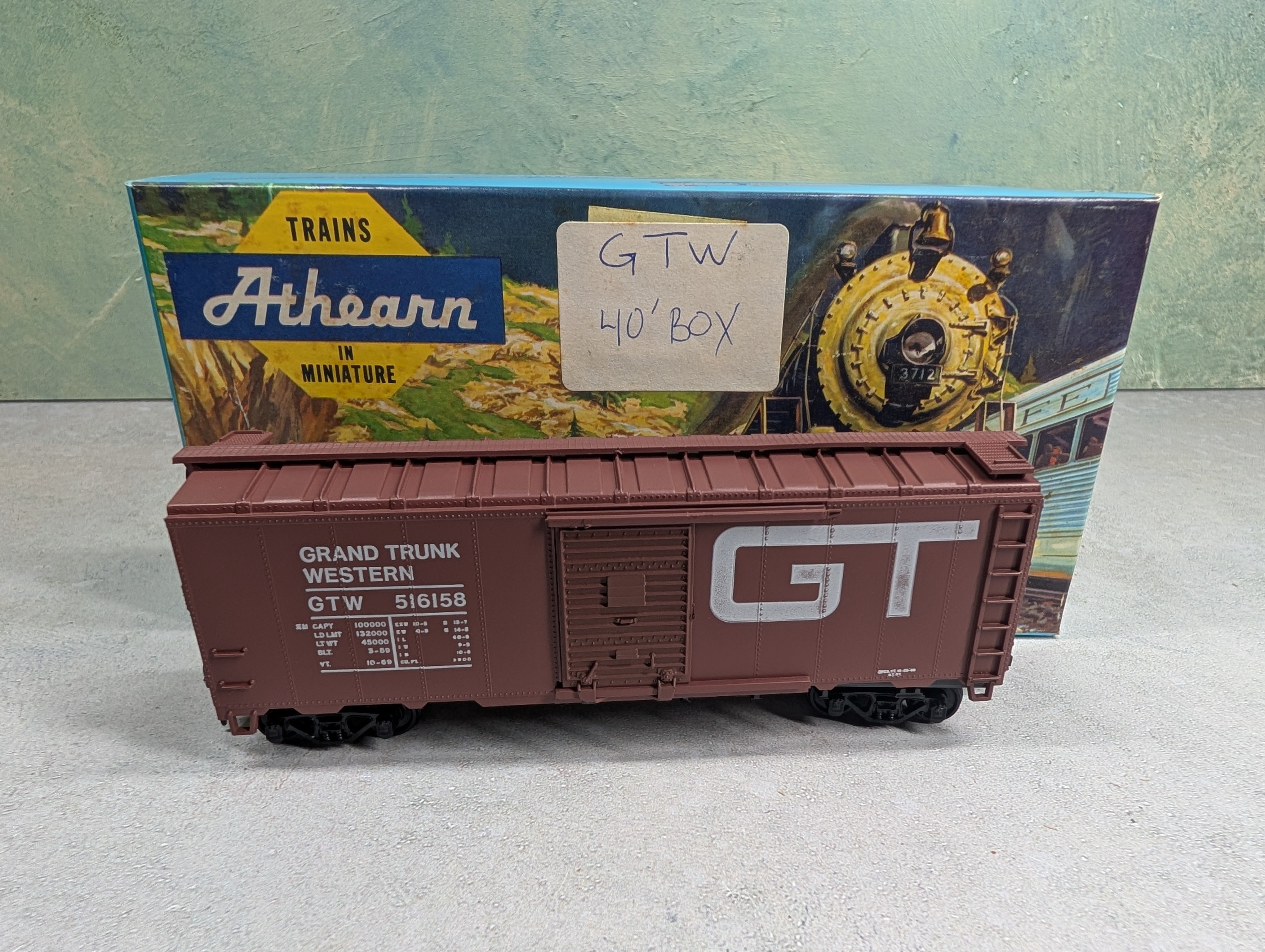 USED Athearn HO Scale 40' Box Car Grand Trunk Western GTW #516158