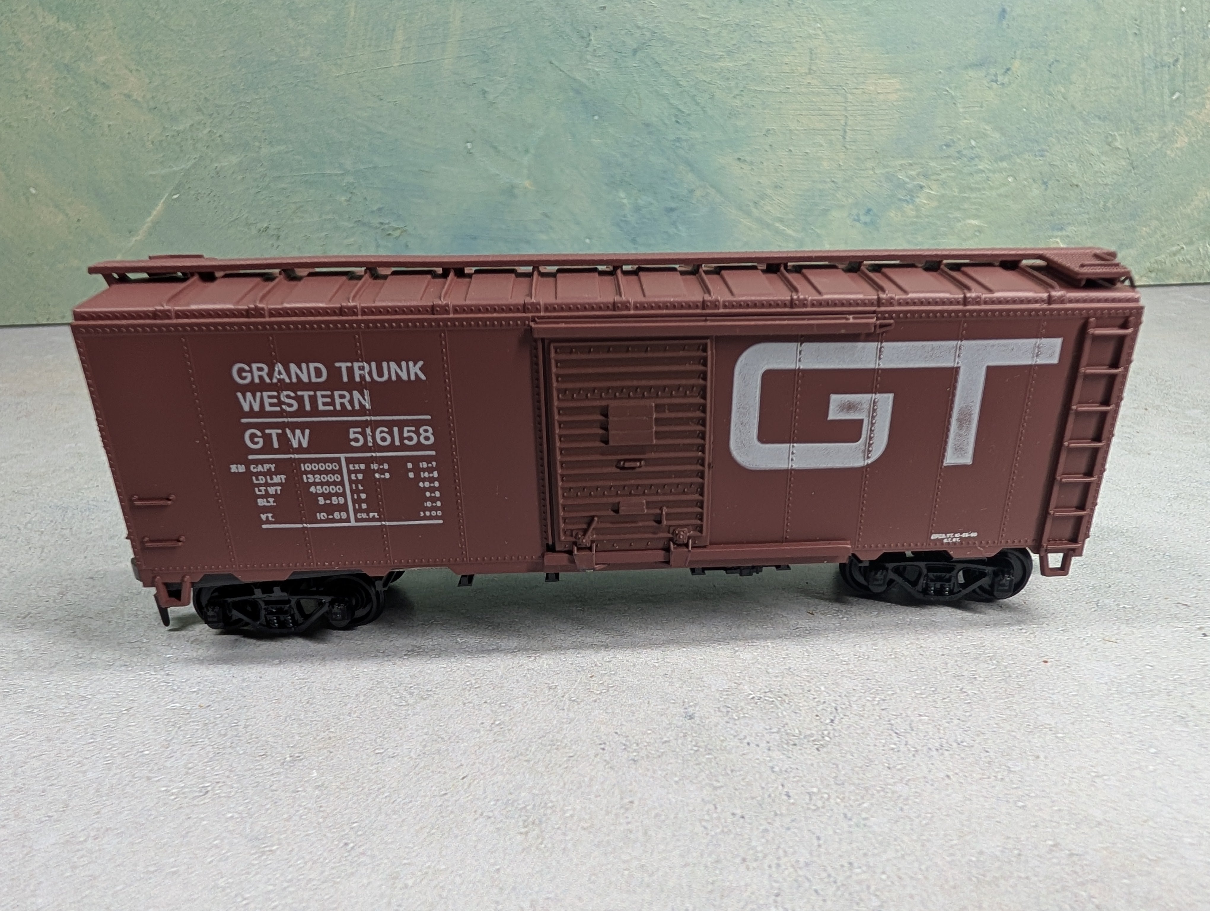 USED Athearn HO Scale 40' Box Car Grand Trunk Western GTW #516158