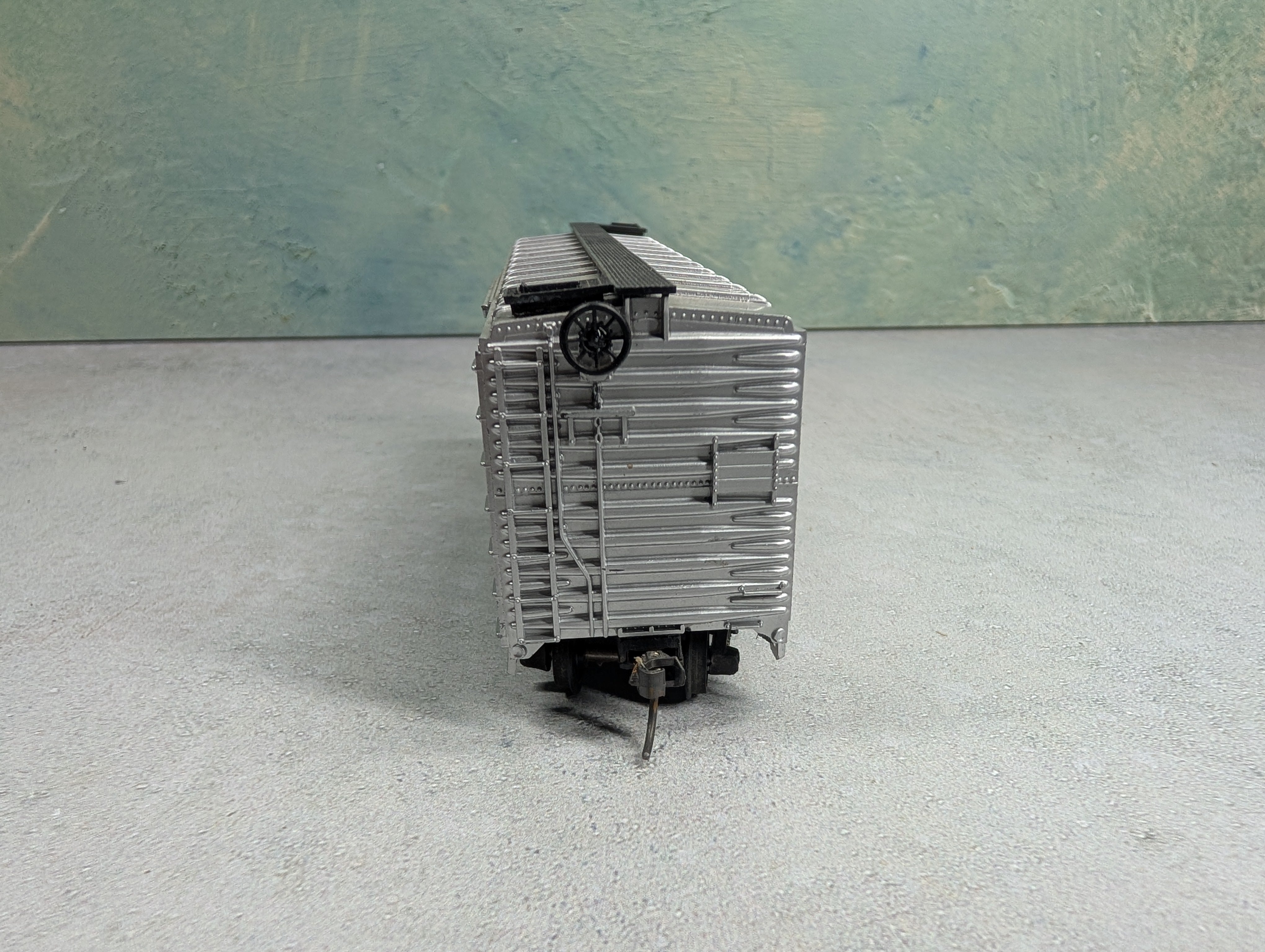 USED Athearn HO Scale 40' Box Car Western Pacific WP #19532 Knuckle Couplers