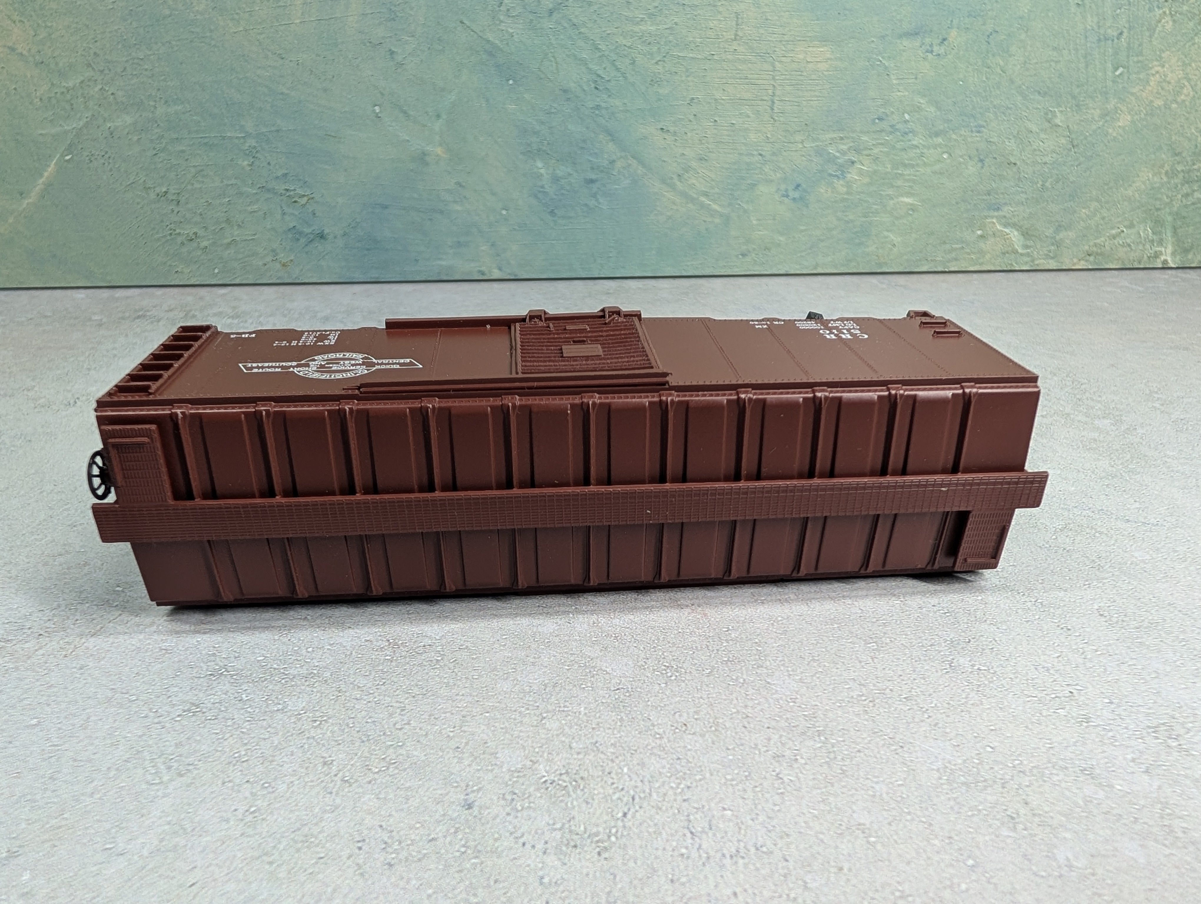 USED Athearn HO Scale 40' Box Car Clinchfield CRR #5110 Bev-Bel