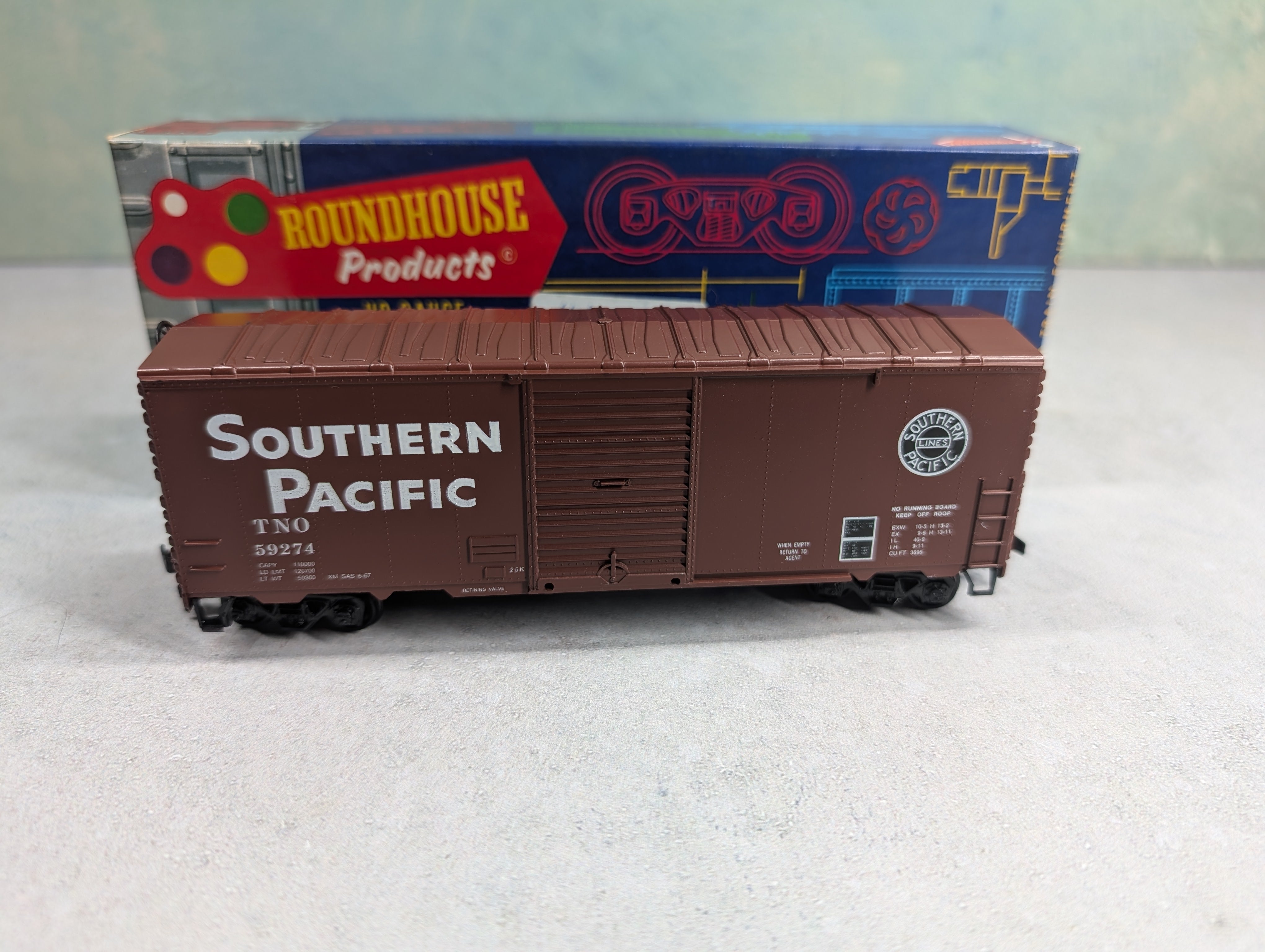 USED Roundhouse HO Scale 40' Box Car Southern Pacific TNO #59274