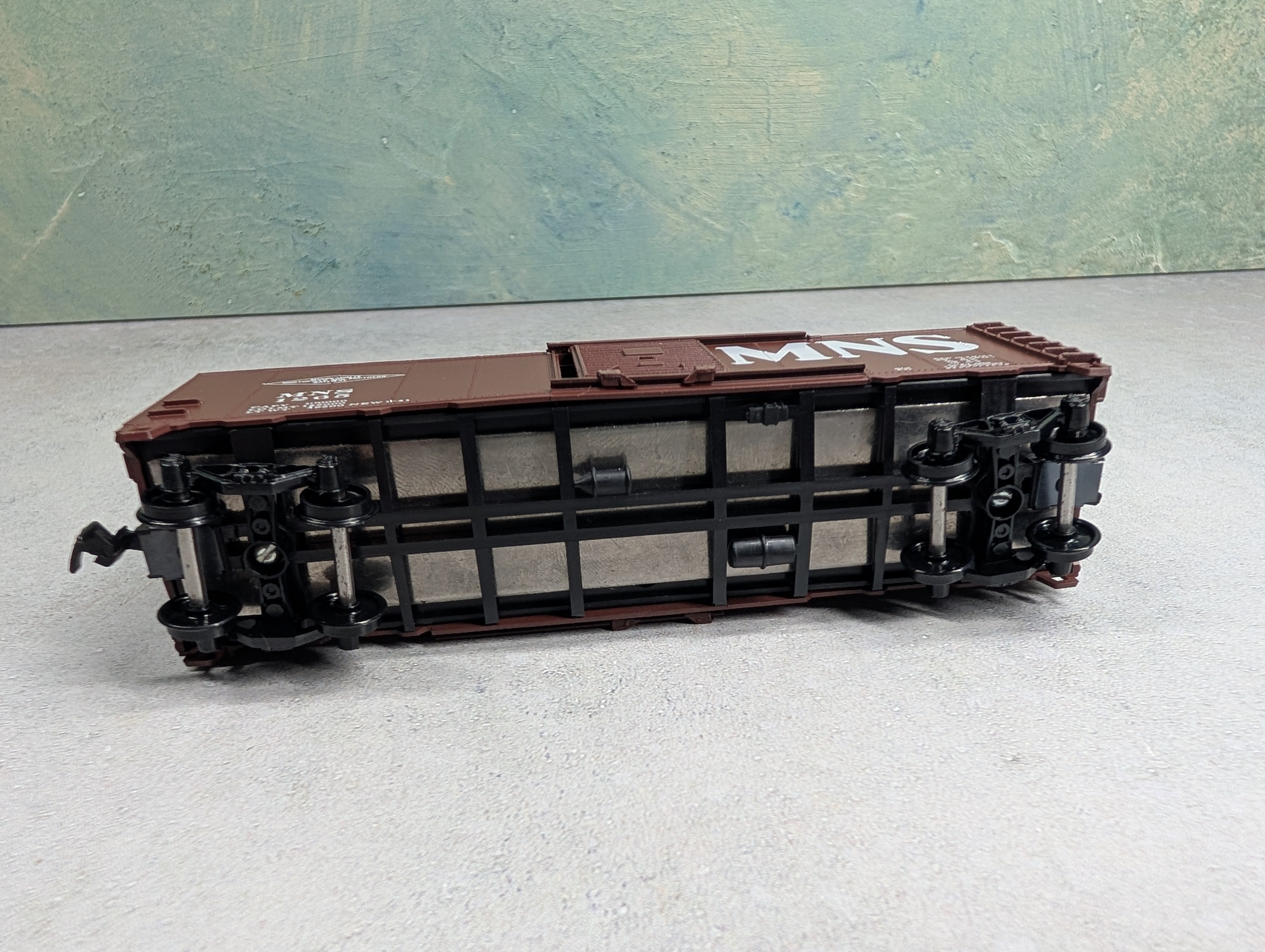 USED Athearn HO Scale 40' Box Car Minneapolis Northfield & Southern MNS #1265 Bev-Bel