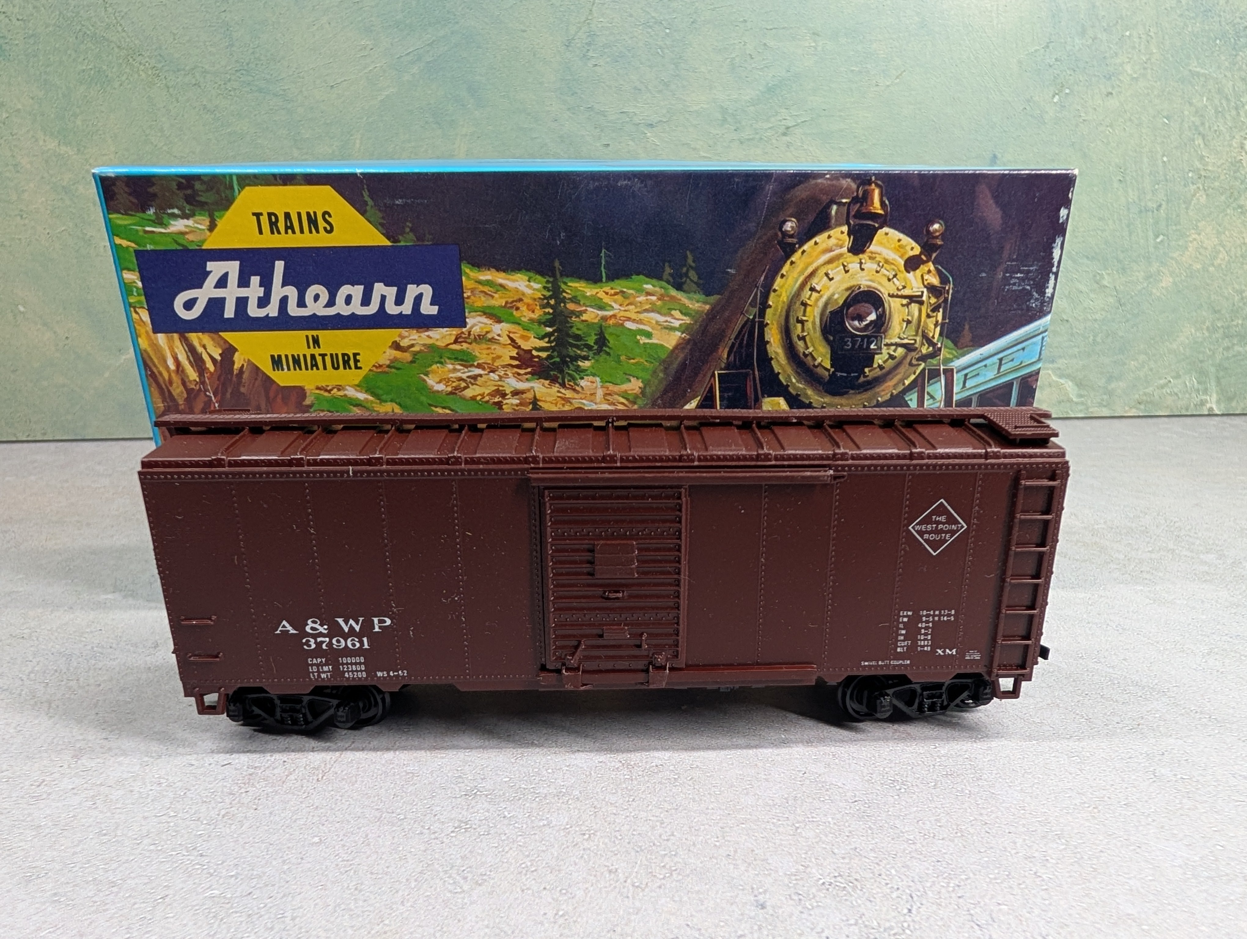 USED Athearn HO Scale 40' Box Car Atlanta & West Point A&WP #37961 Bev-Bel
