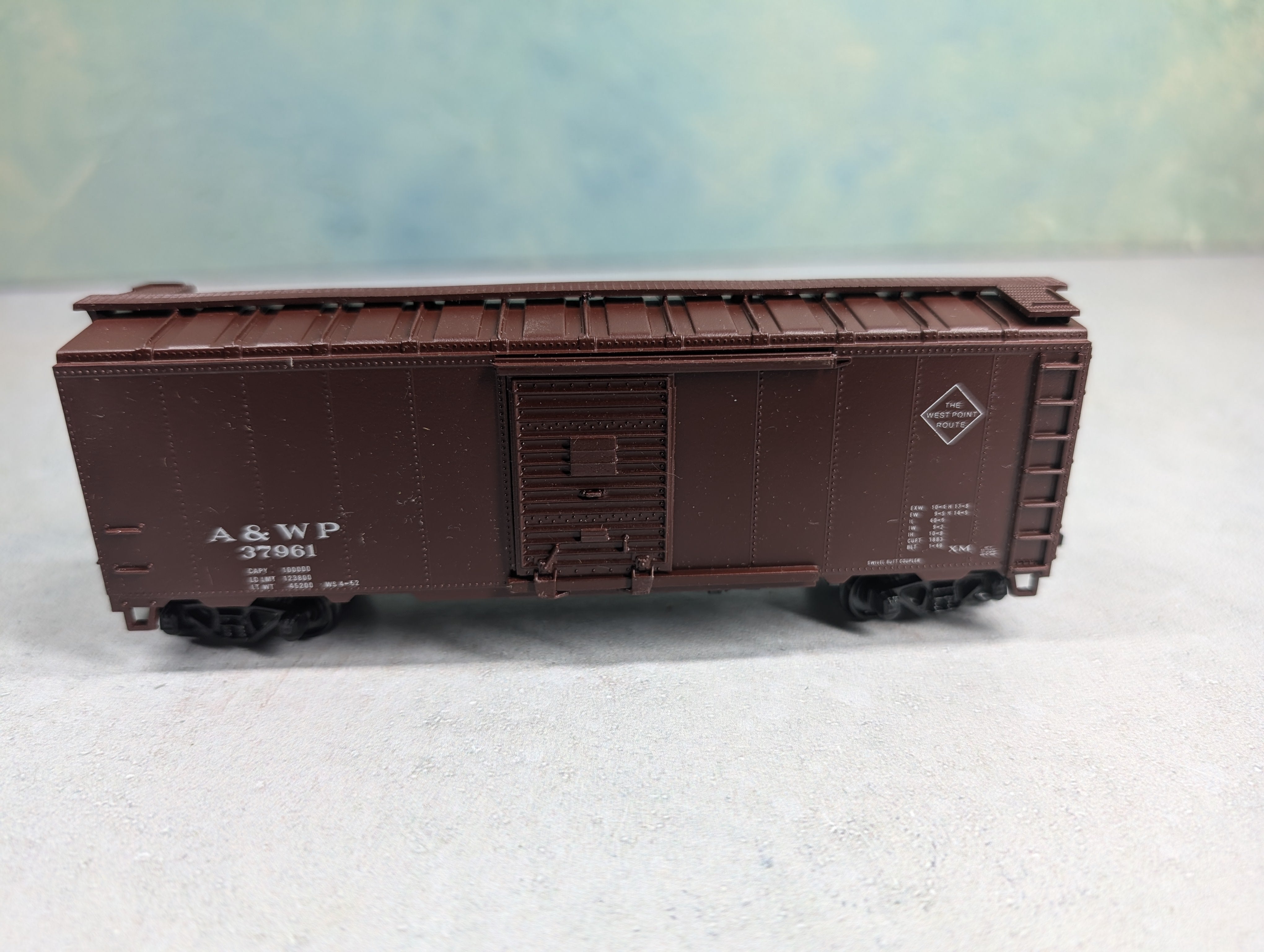 USED Athearn HO Scale 40' Box Car Atlanta & West Point A&WP #37961 Bev-Bel